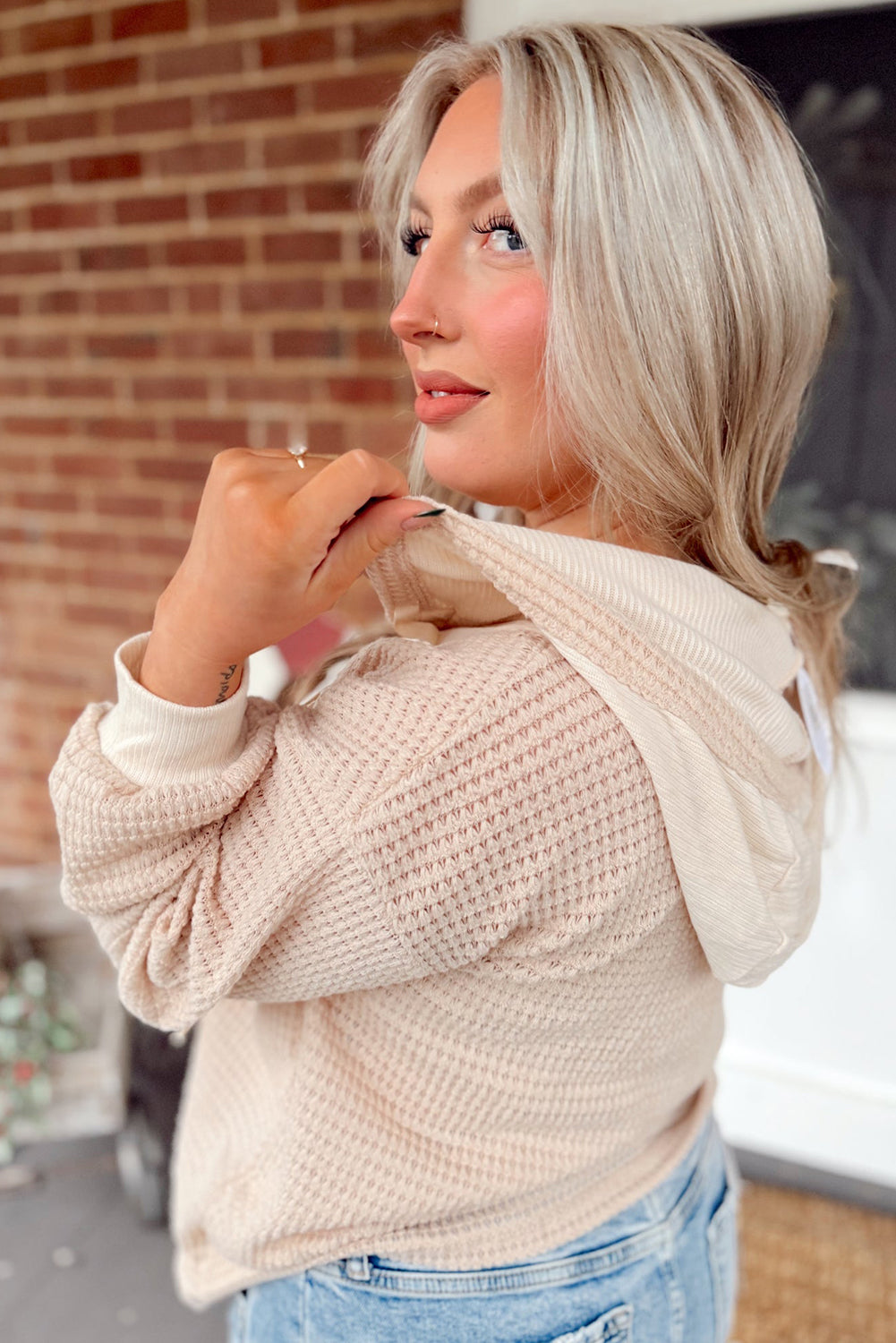 Блуза с качулка тип суичър