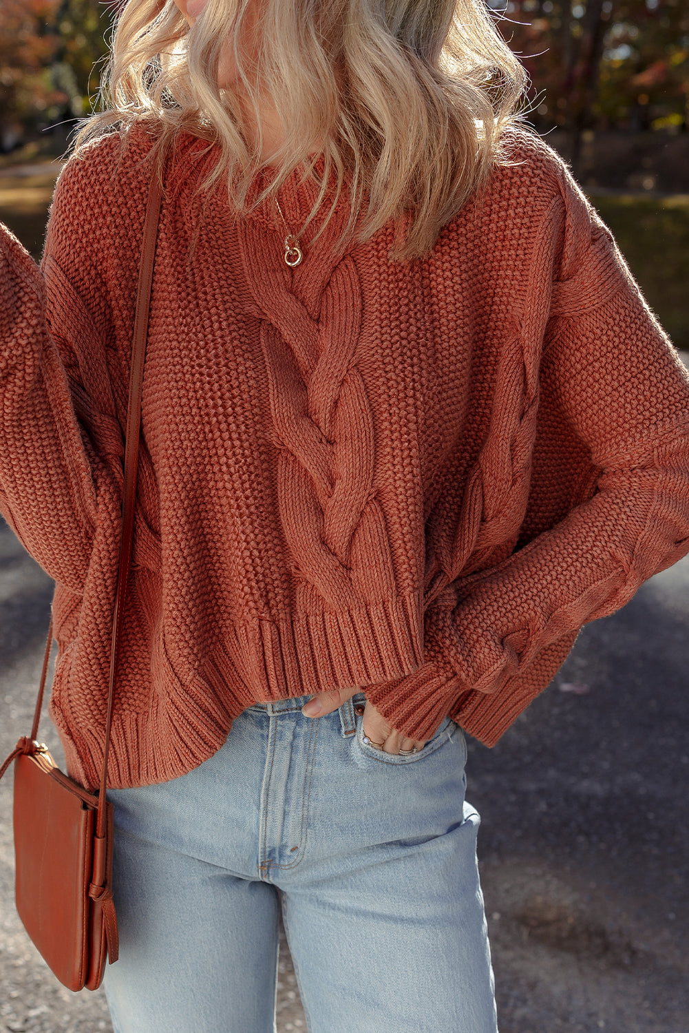 Loose sweater 