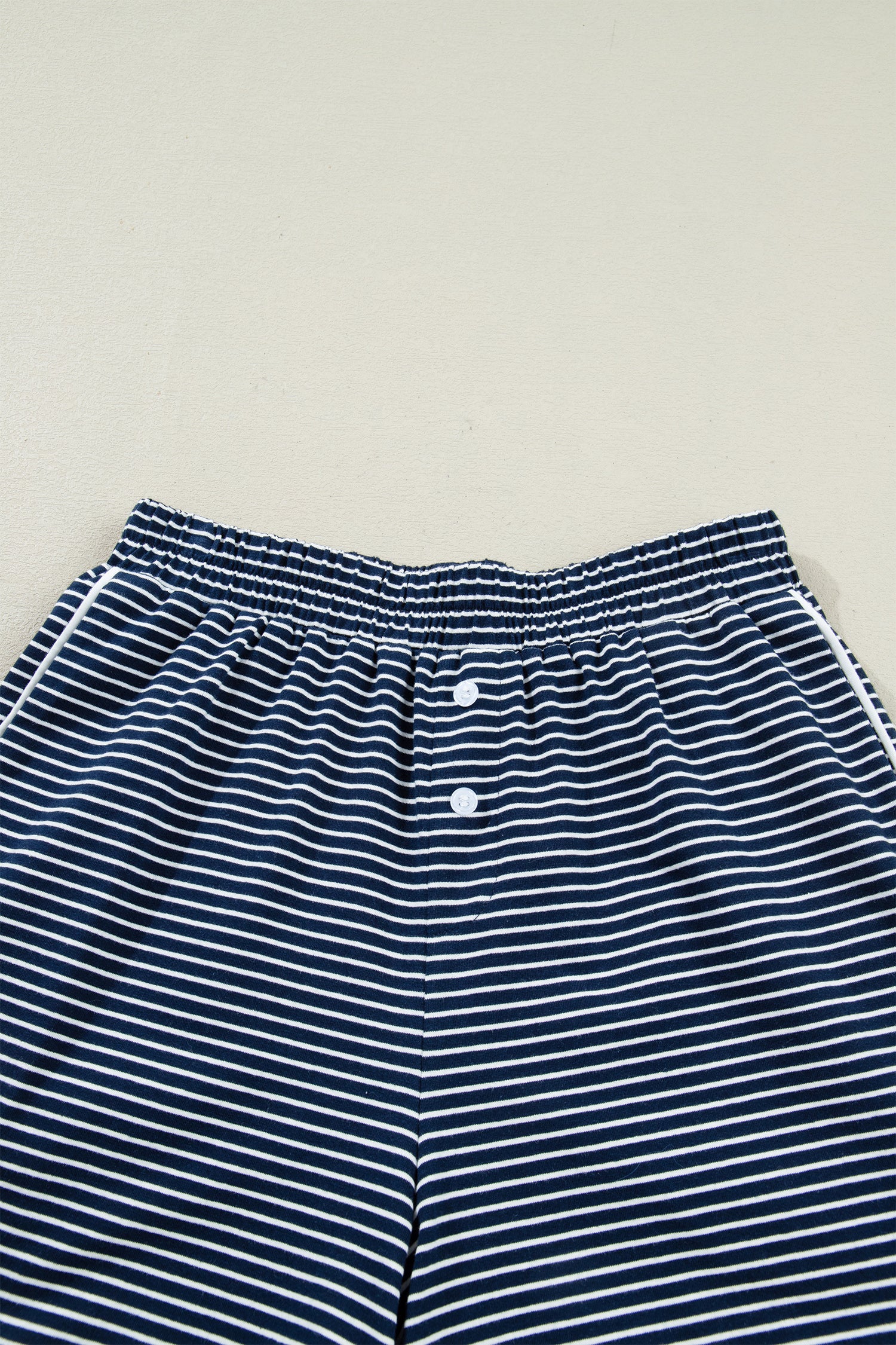 Домашен памучен комплект от две части (блуза и къси панталони)