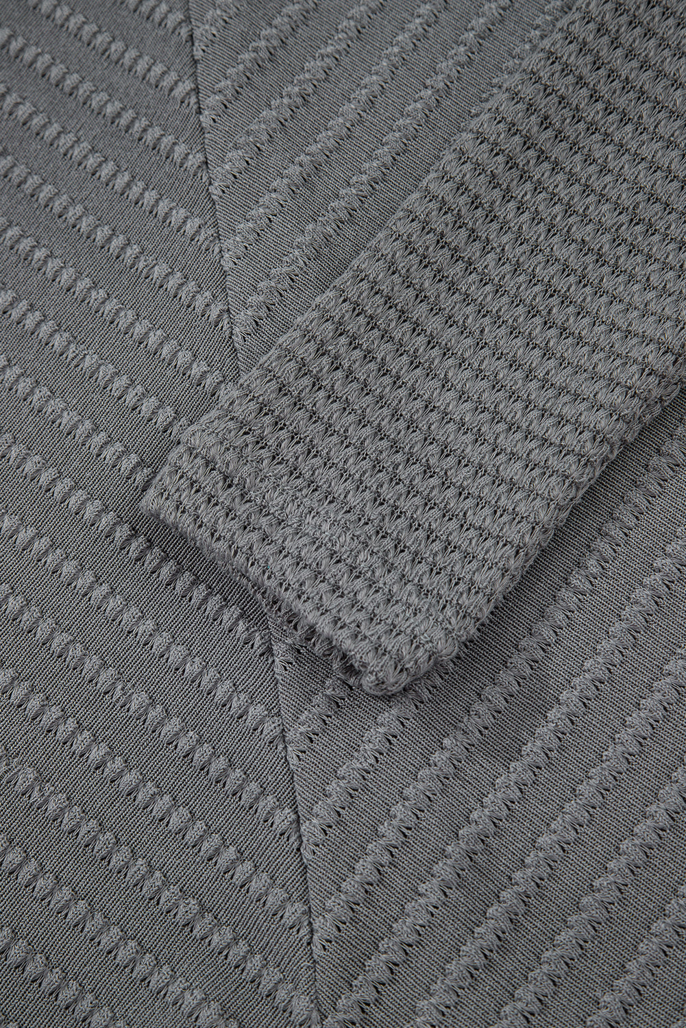 Блуза с дълъг ръкав и ефектен гръб