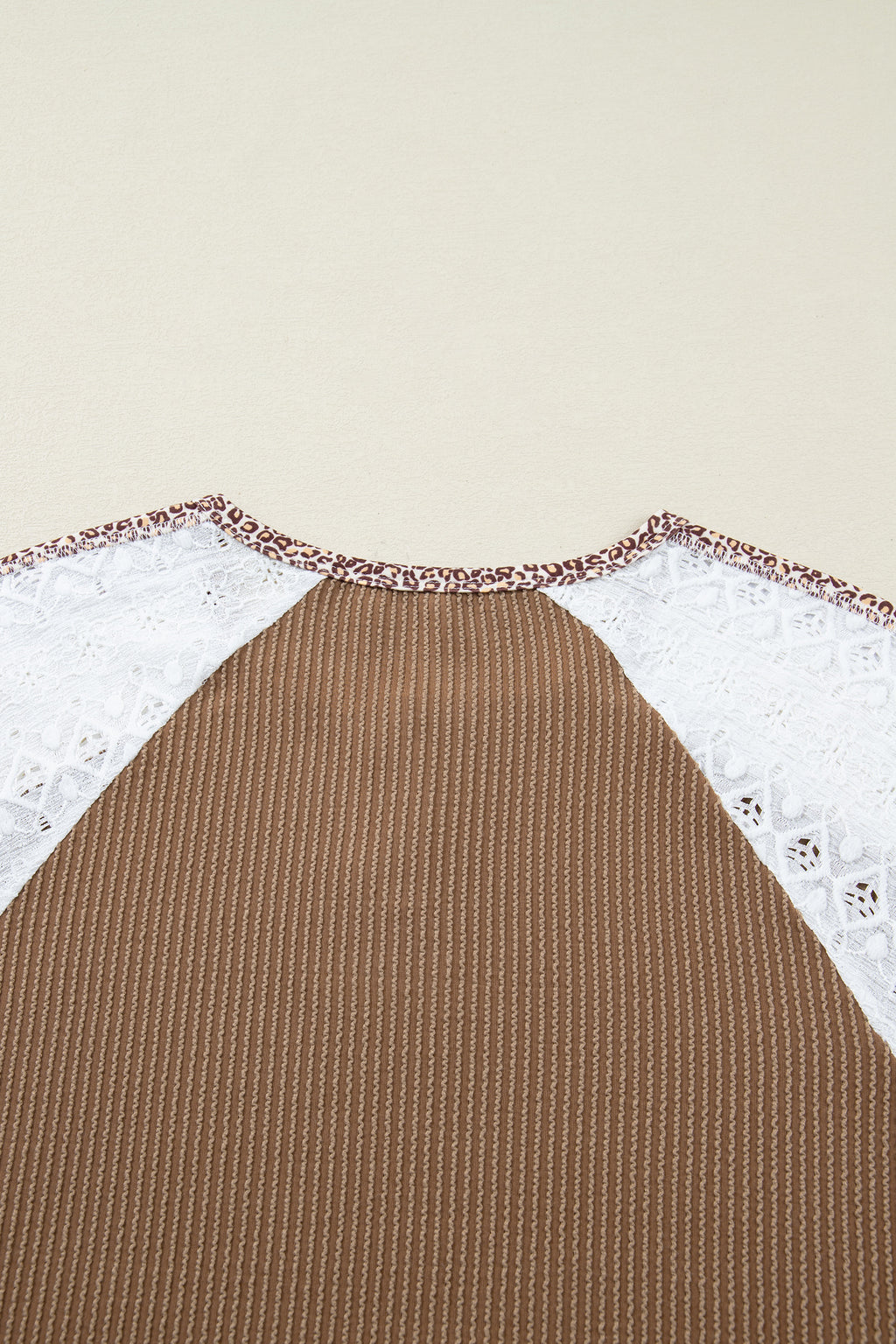 Long-sleeved blouse 