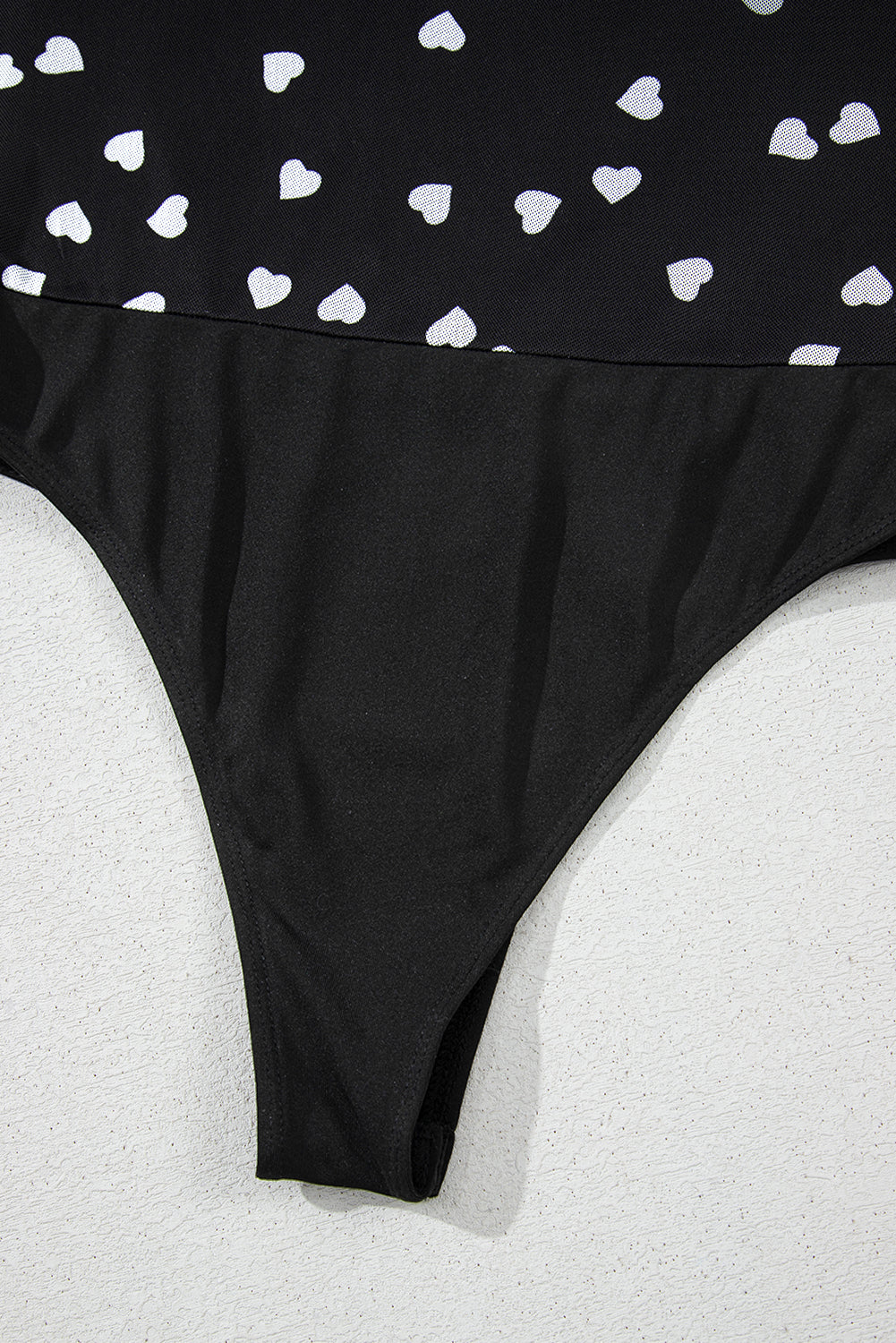 Боди с принт на сърца