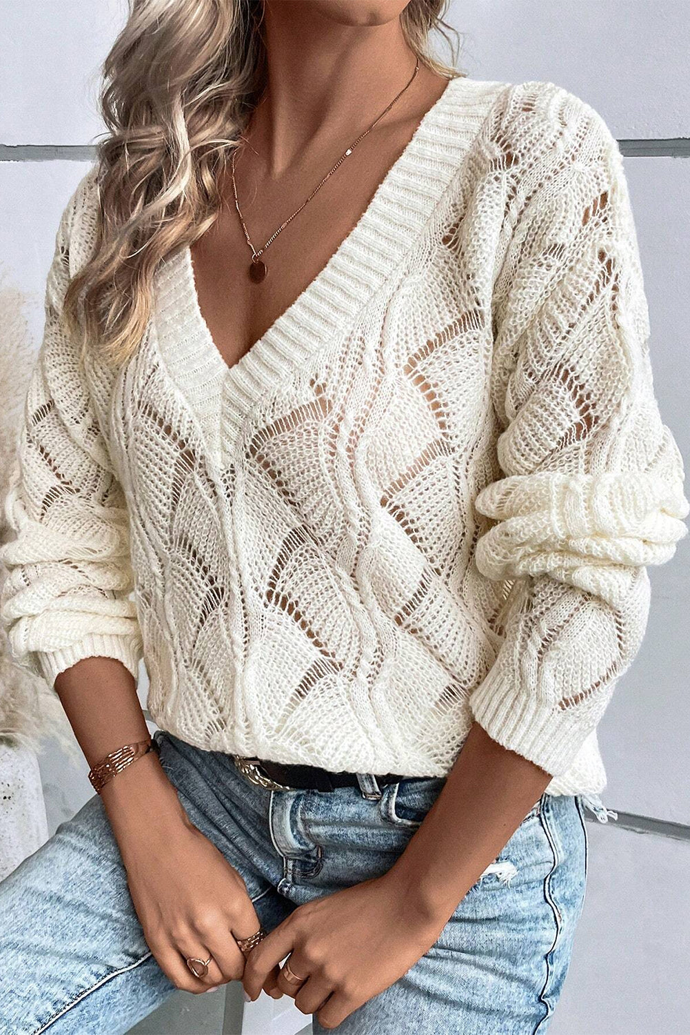 V-neck sweater 