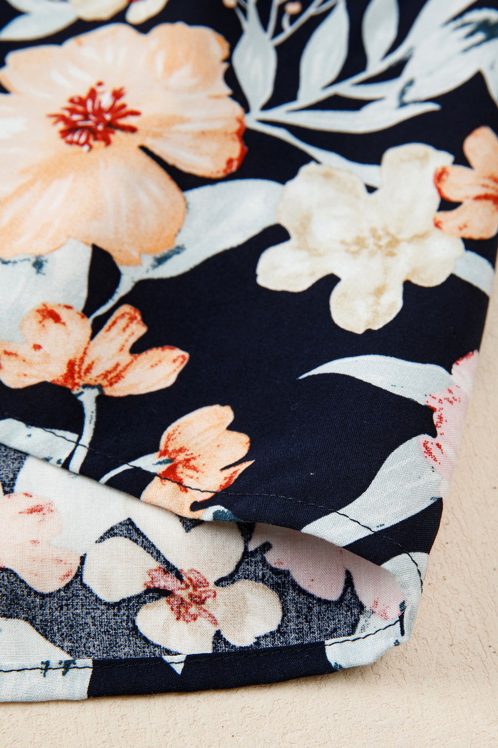 Long dress with floral print 