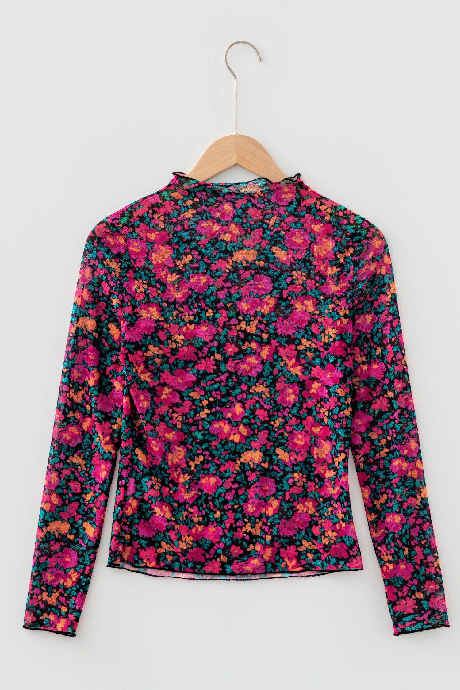 Mesh blouse with floral print 
