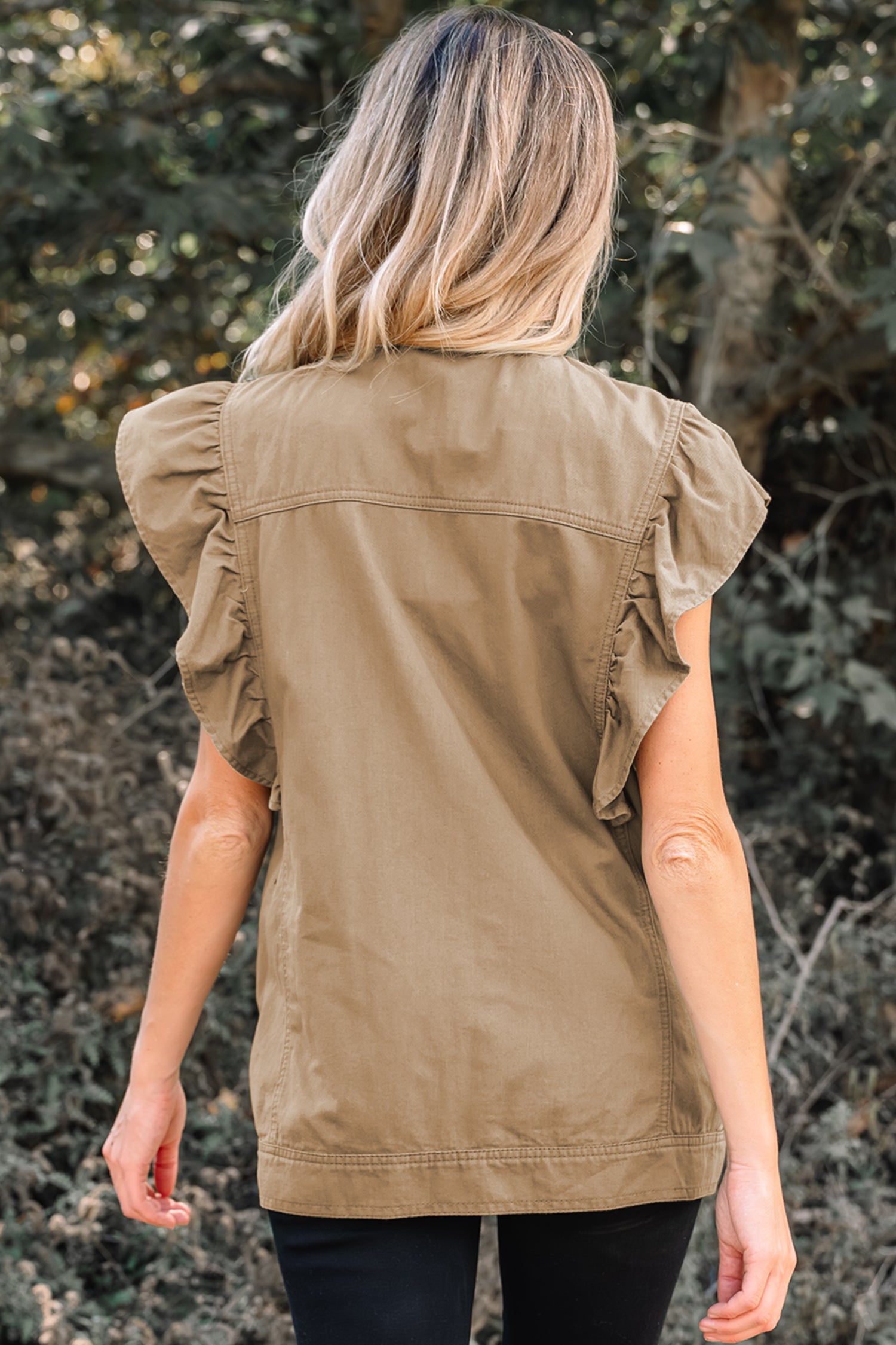 Бежов дамски дънков елек - изглед отзад 