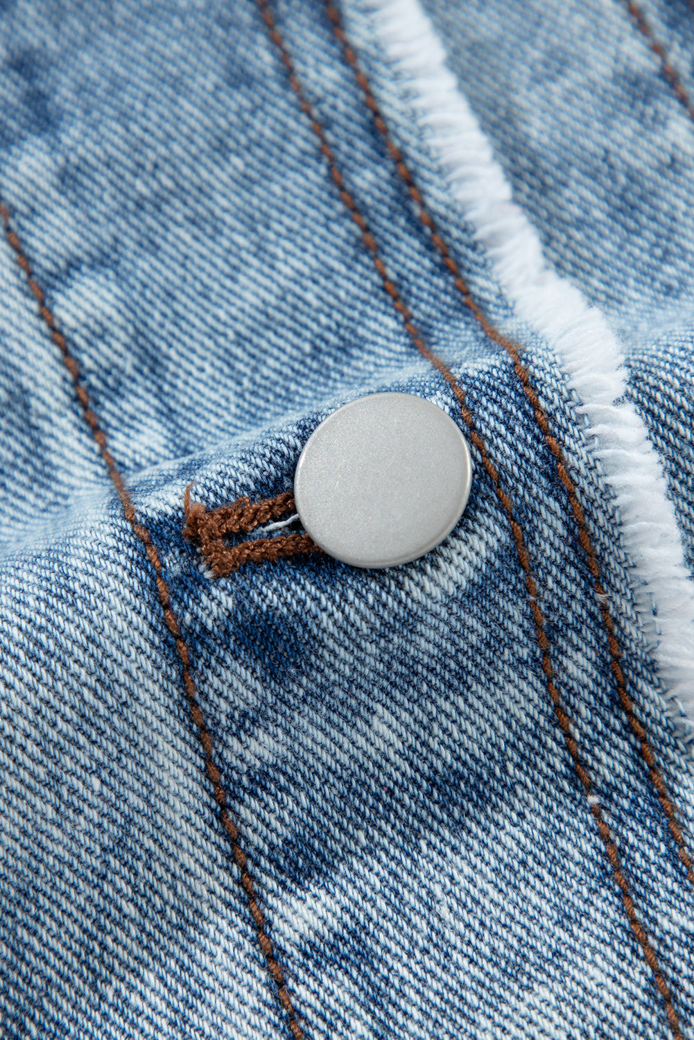 Denim jacket with hood 