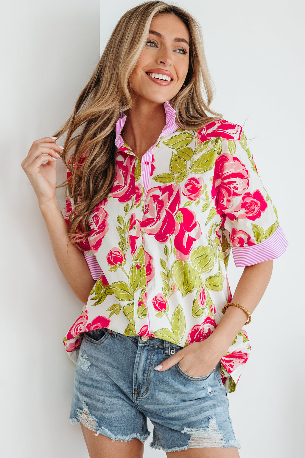 Short-sleeved cotton shirt 