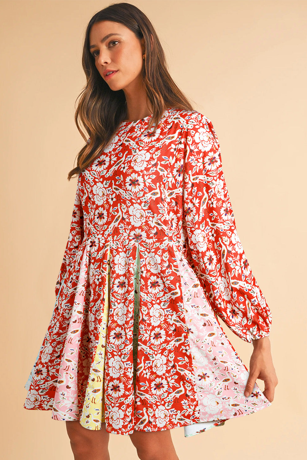 Airy dress with floral print 