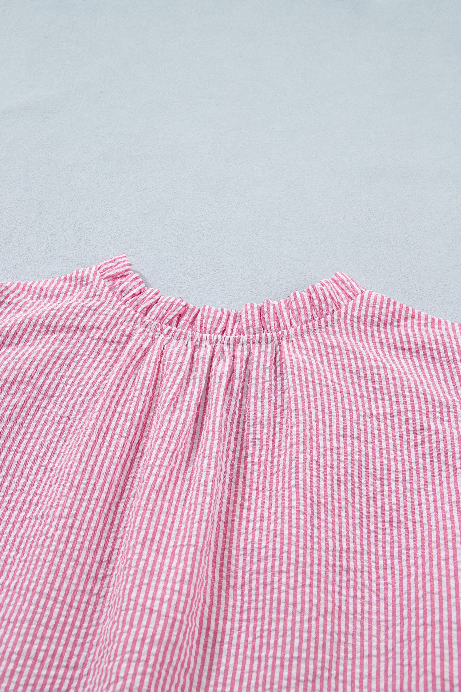 Блуза с къс ръкав