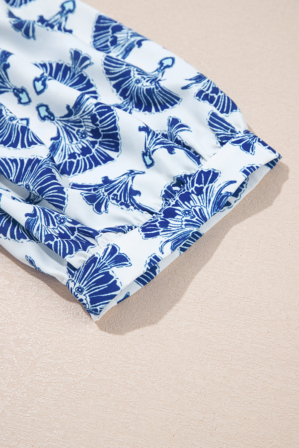 Блуза с къс ръкав