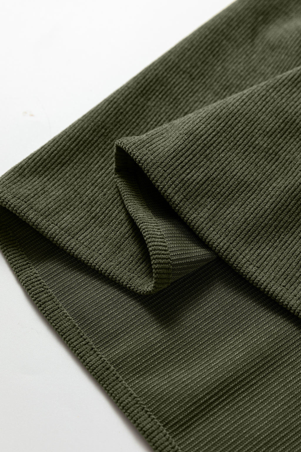 Рокля в зелен цвят