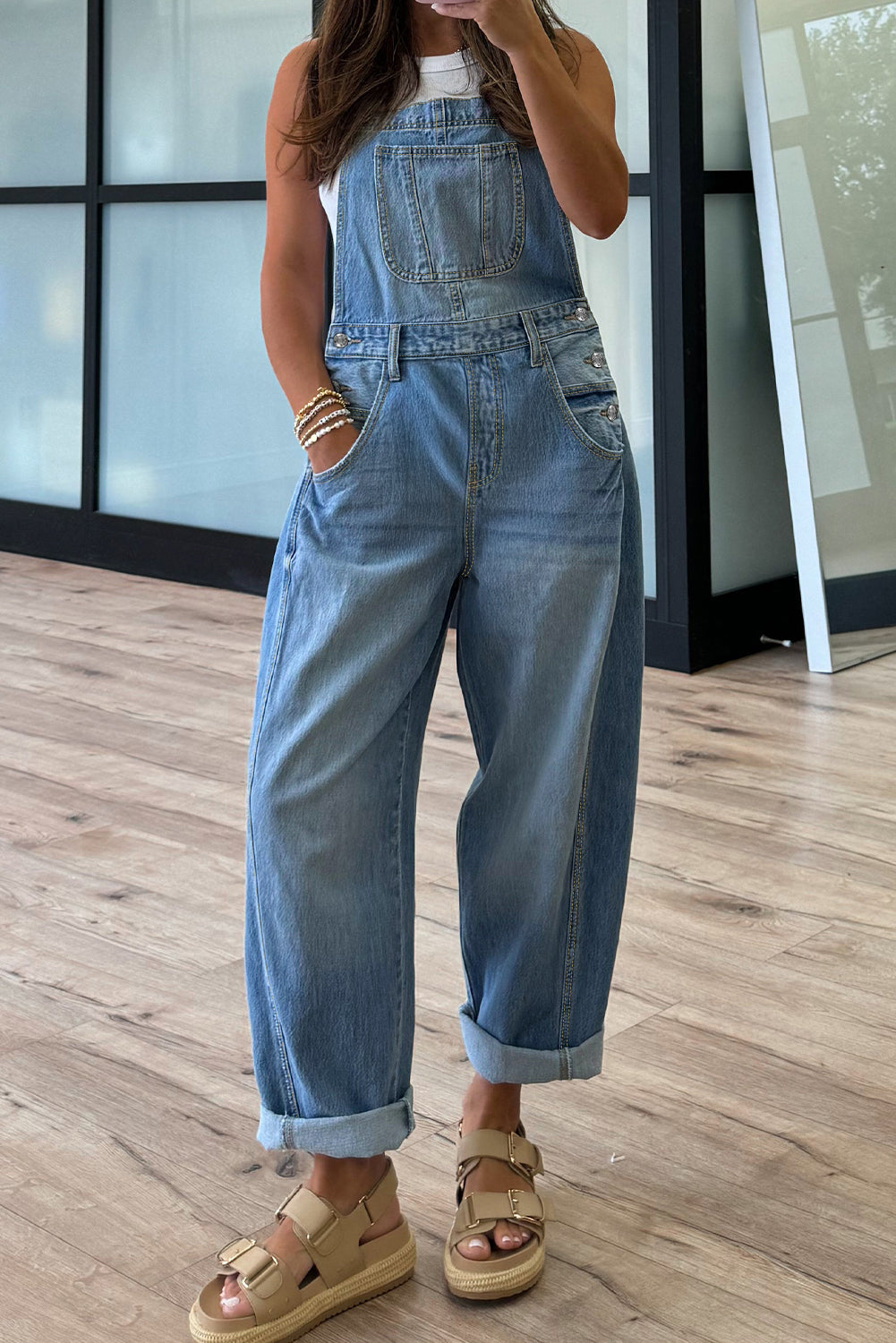 Denim jumpsuit with suspenders 