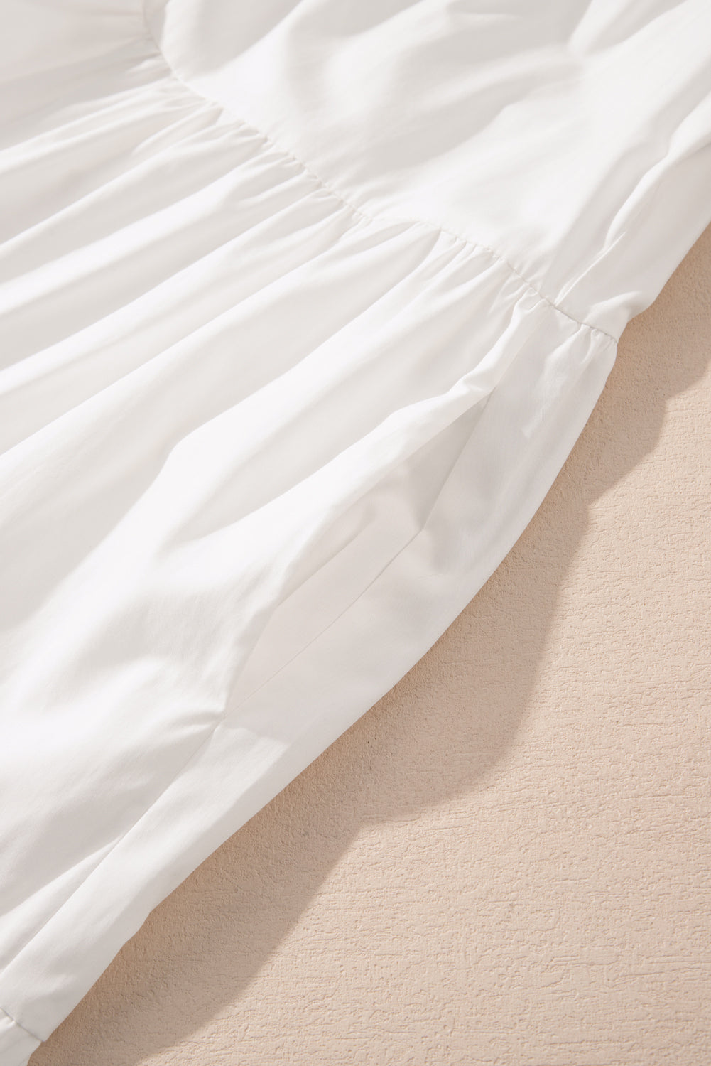 Рокля с бродерия