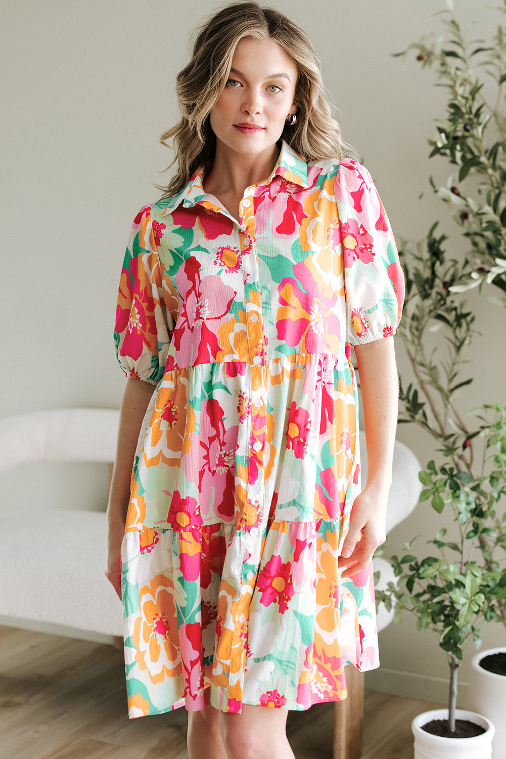 Women's dress with floral print 