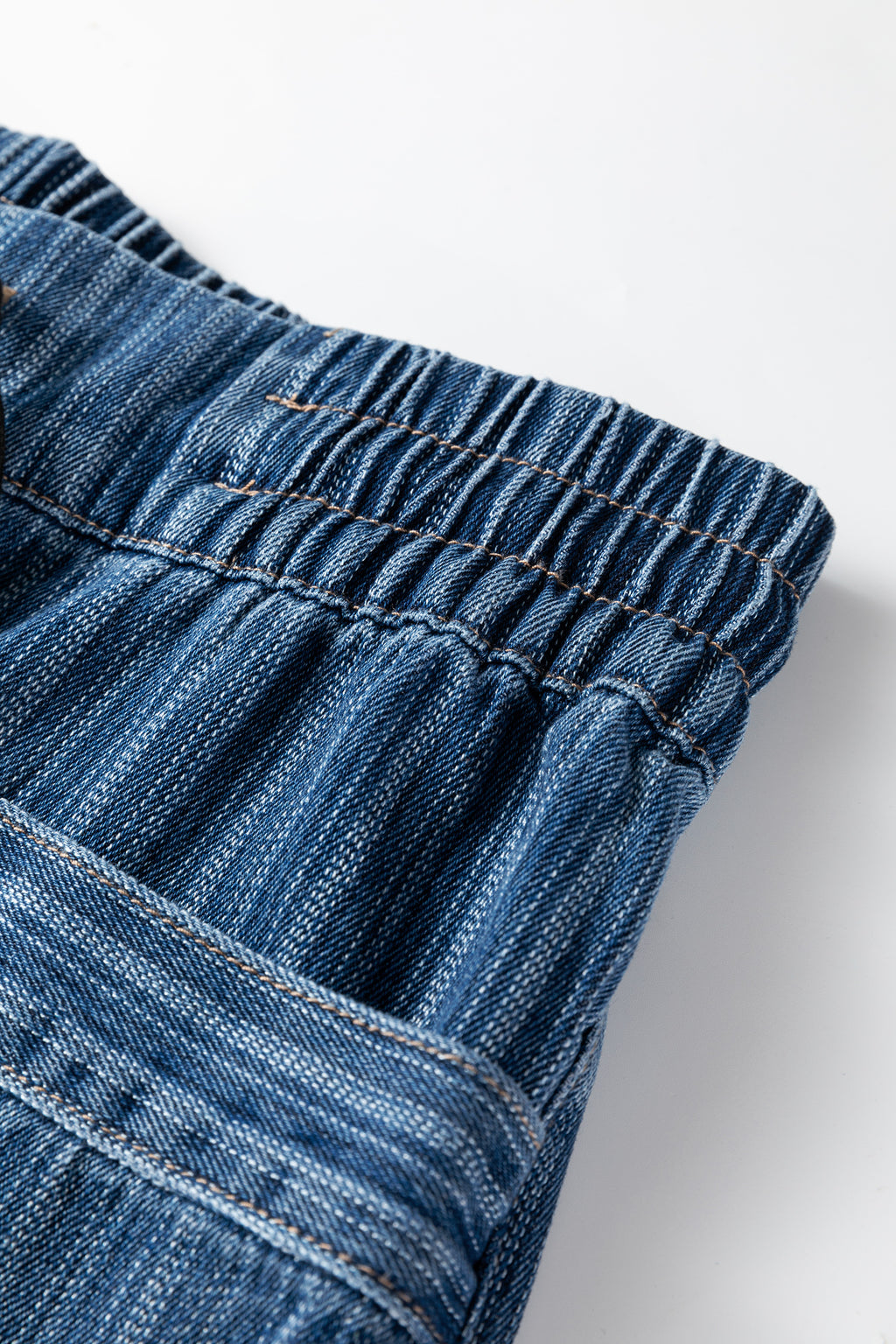 Дънки с ластична талия