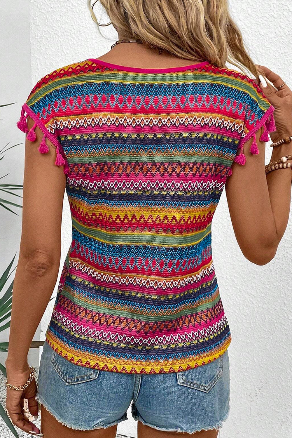 Blouse with ethnic print and short sleeves with tassels 