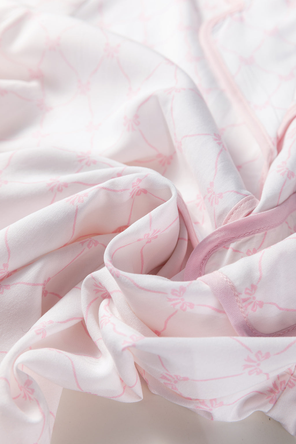 Two-piece pajama set (shirt and shorts)