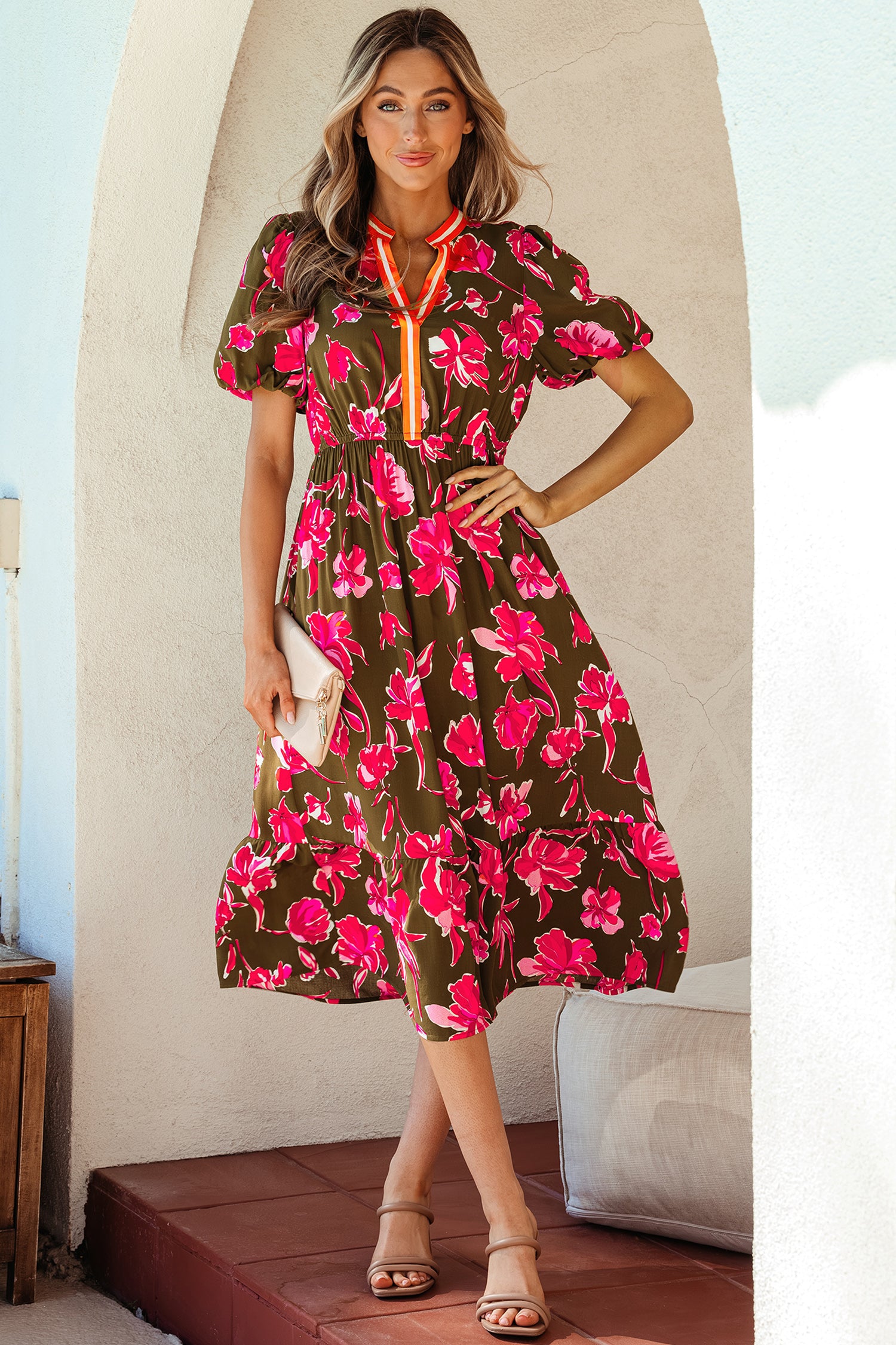 дамска цветна рокля