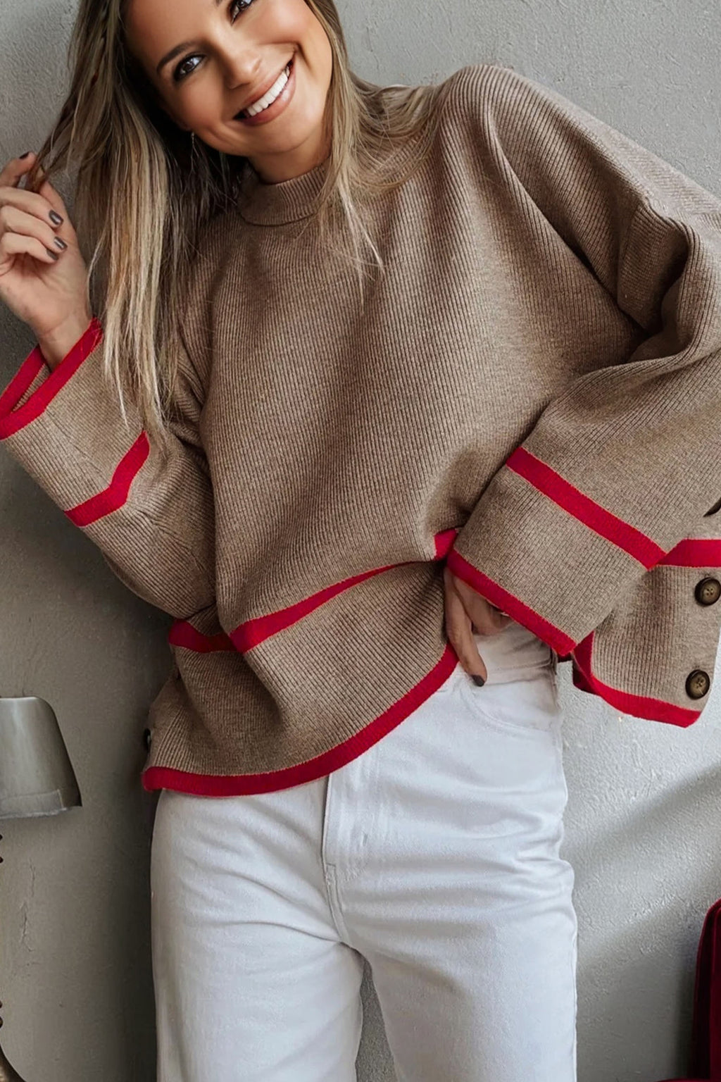 Sweater with buttons 