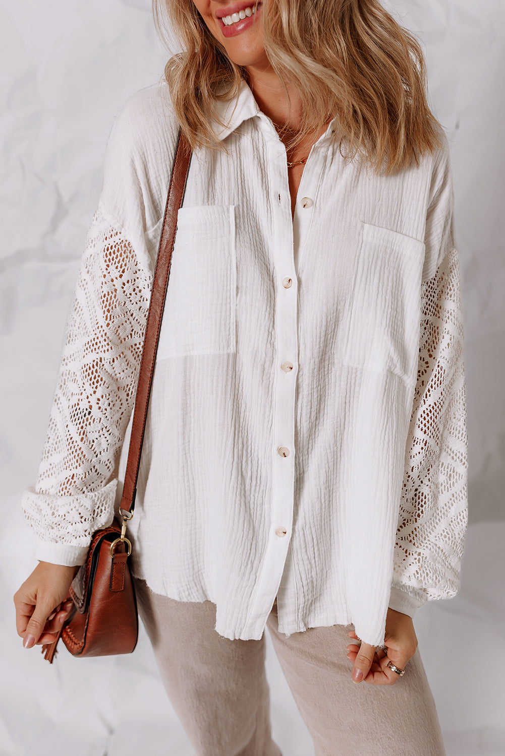 Cotton shirt with embroidered sleeves 