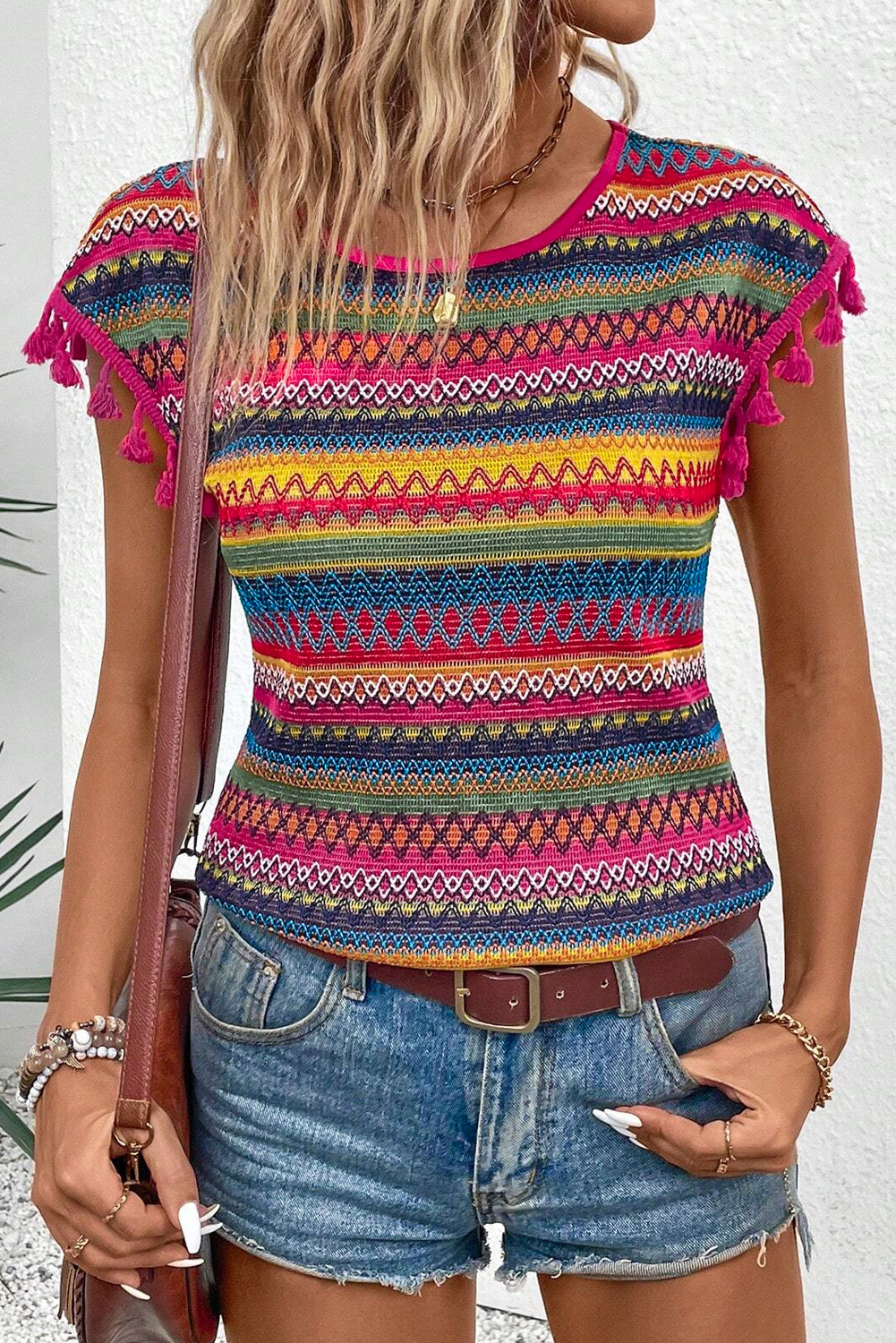 Blouse with ethnic print and short sleeves with tassels 