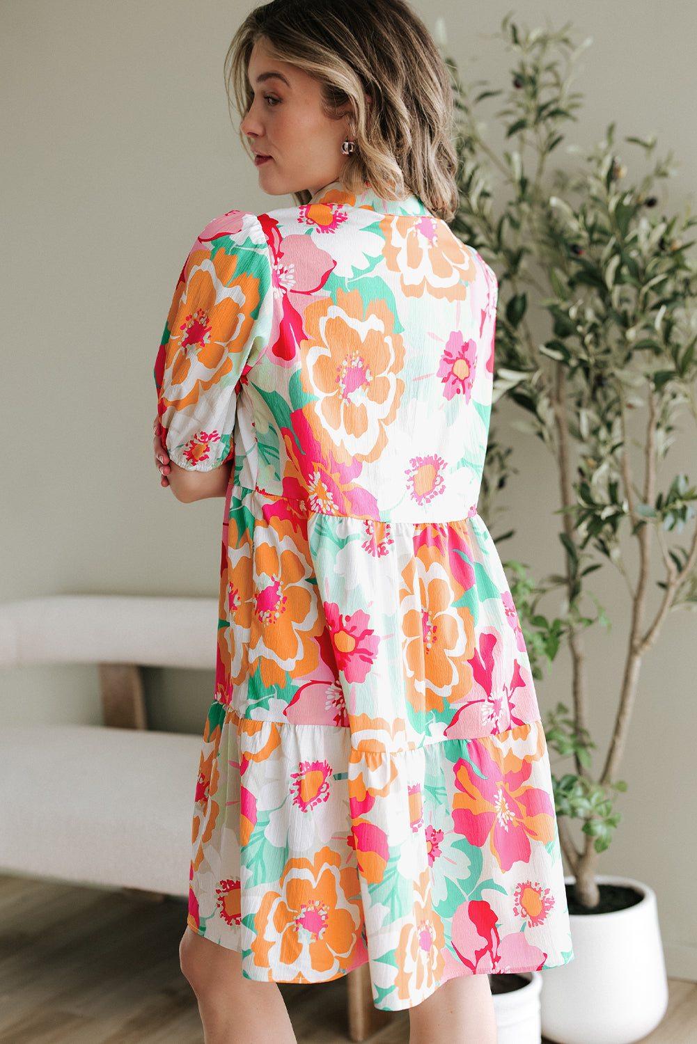 Women's dress with floral print 