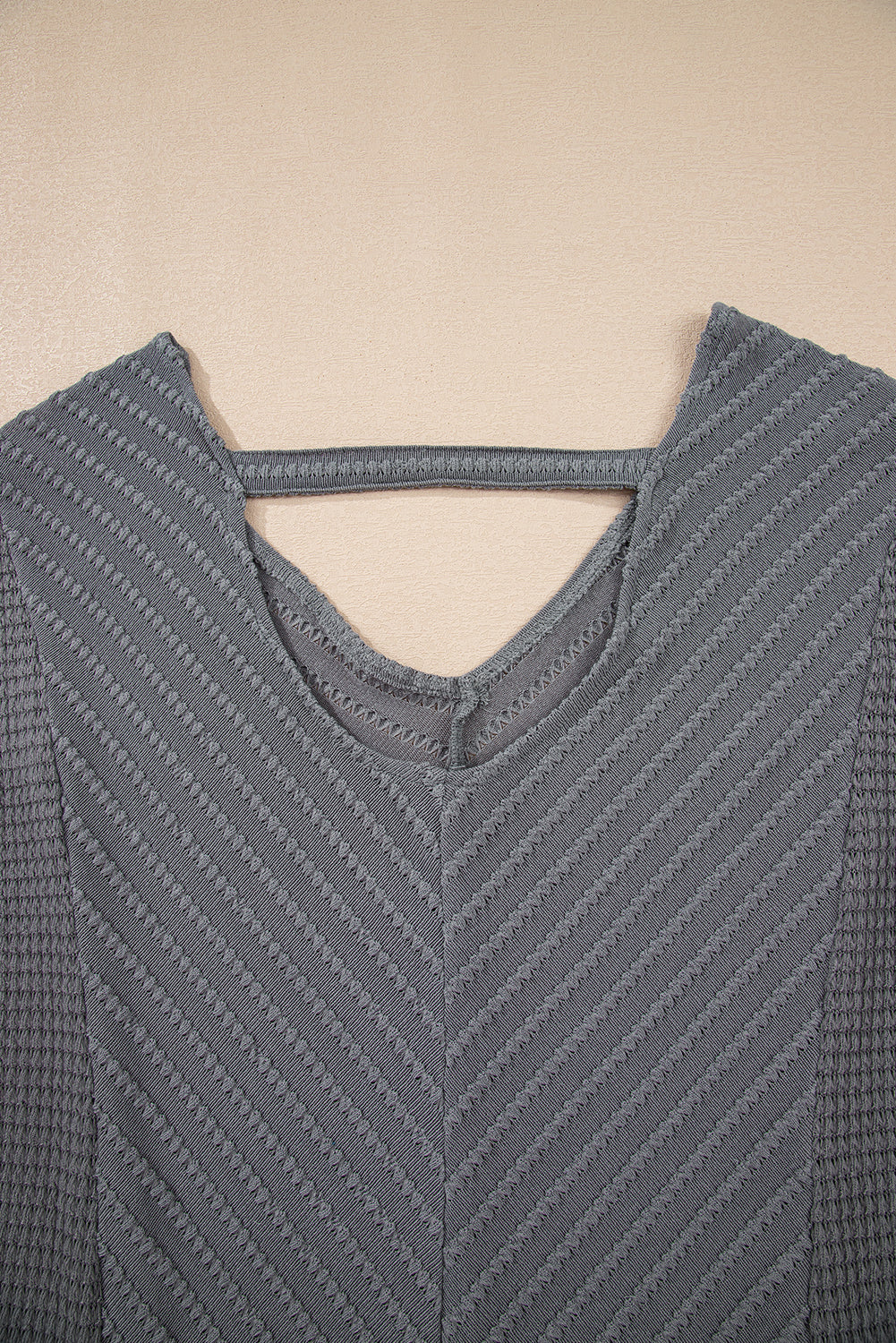 Блуза с дълъг ръкав и ефектен гръб