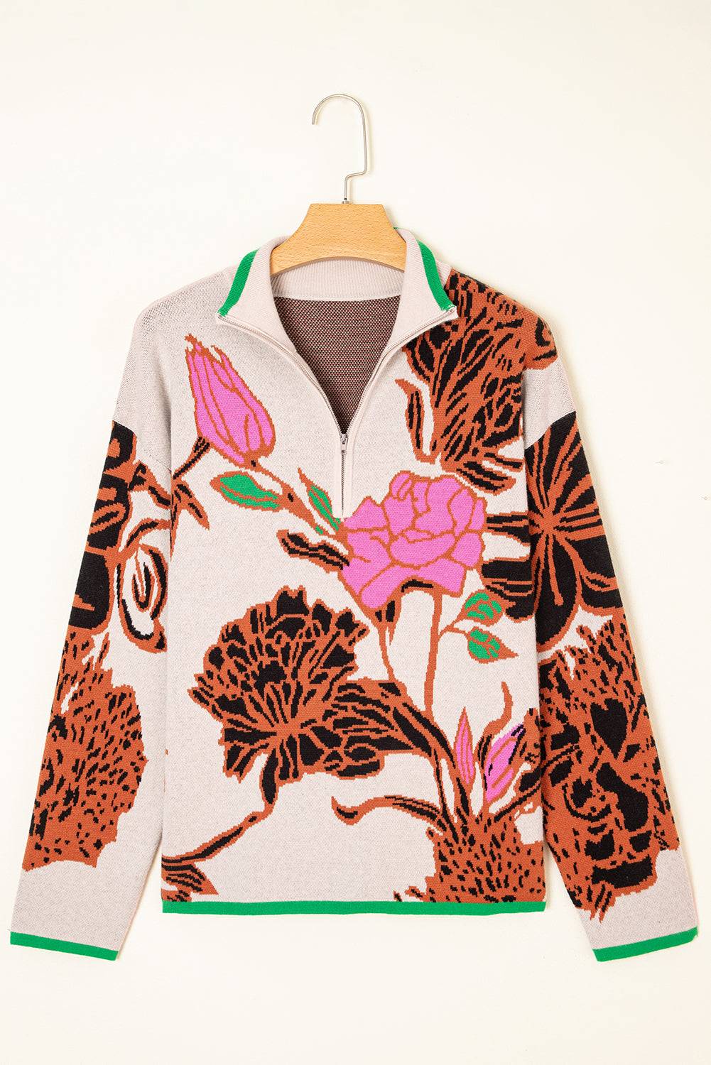 Пуловер с принт на цветя