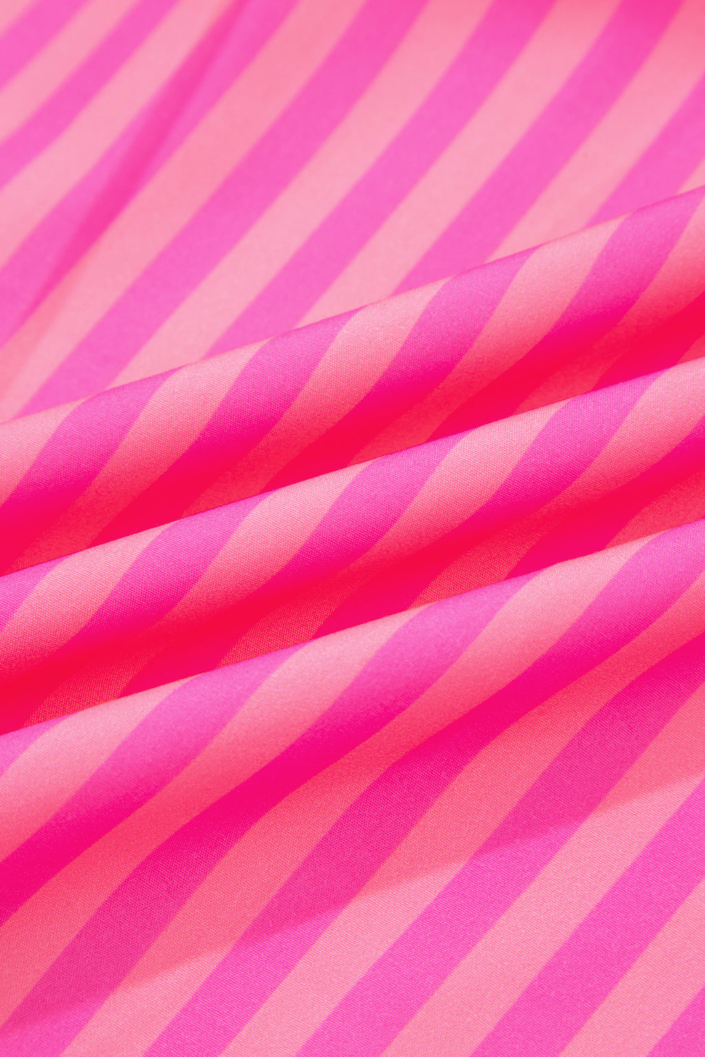 розова рокля на райе - текстура на плат