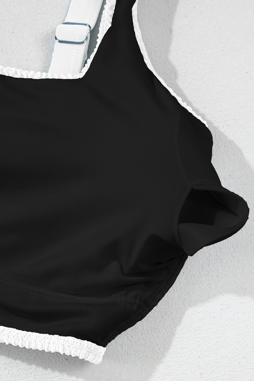 Бански комплект от две части