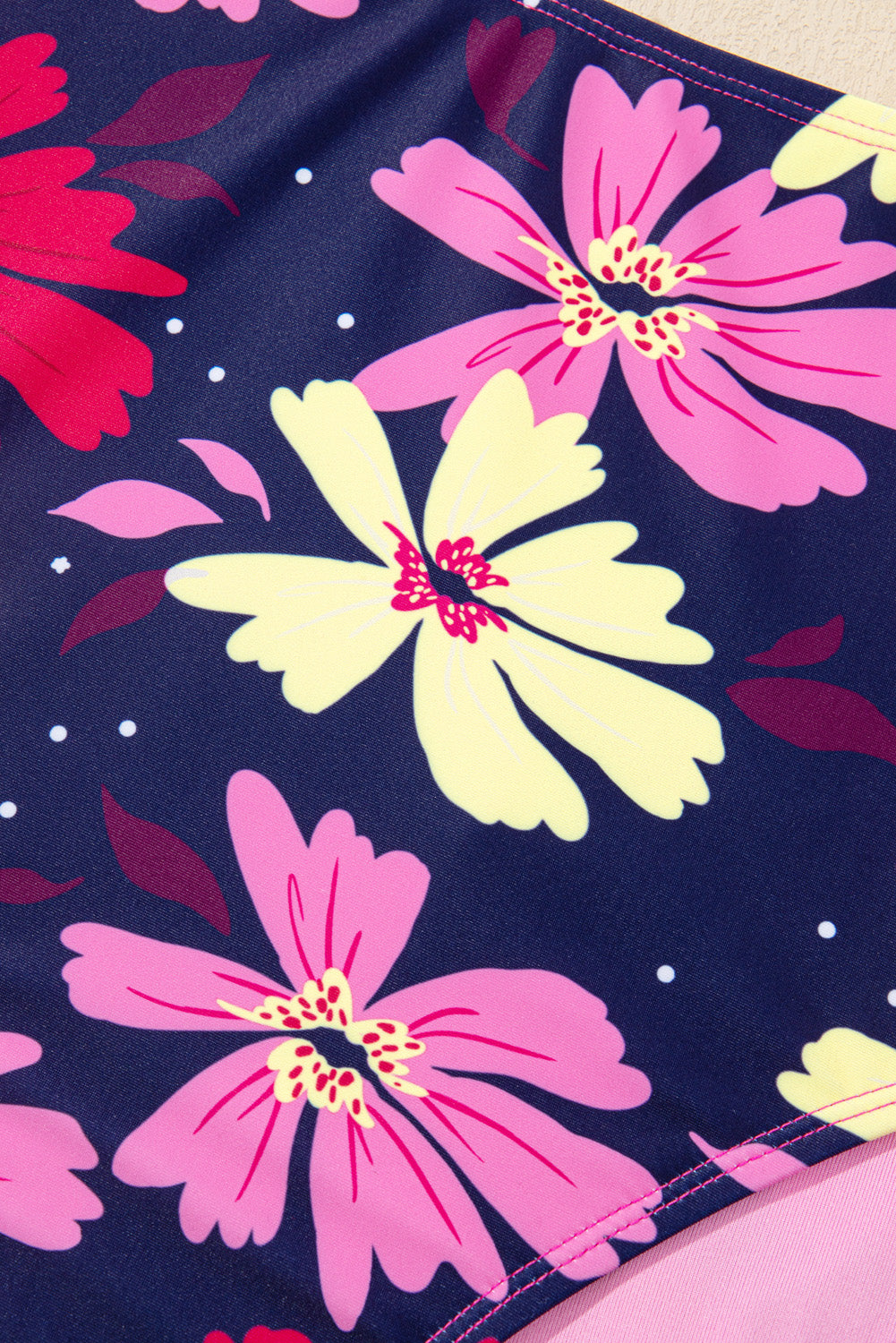 Бански комплект от две части