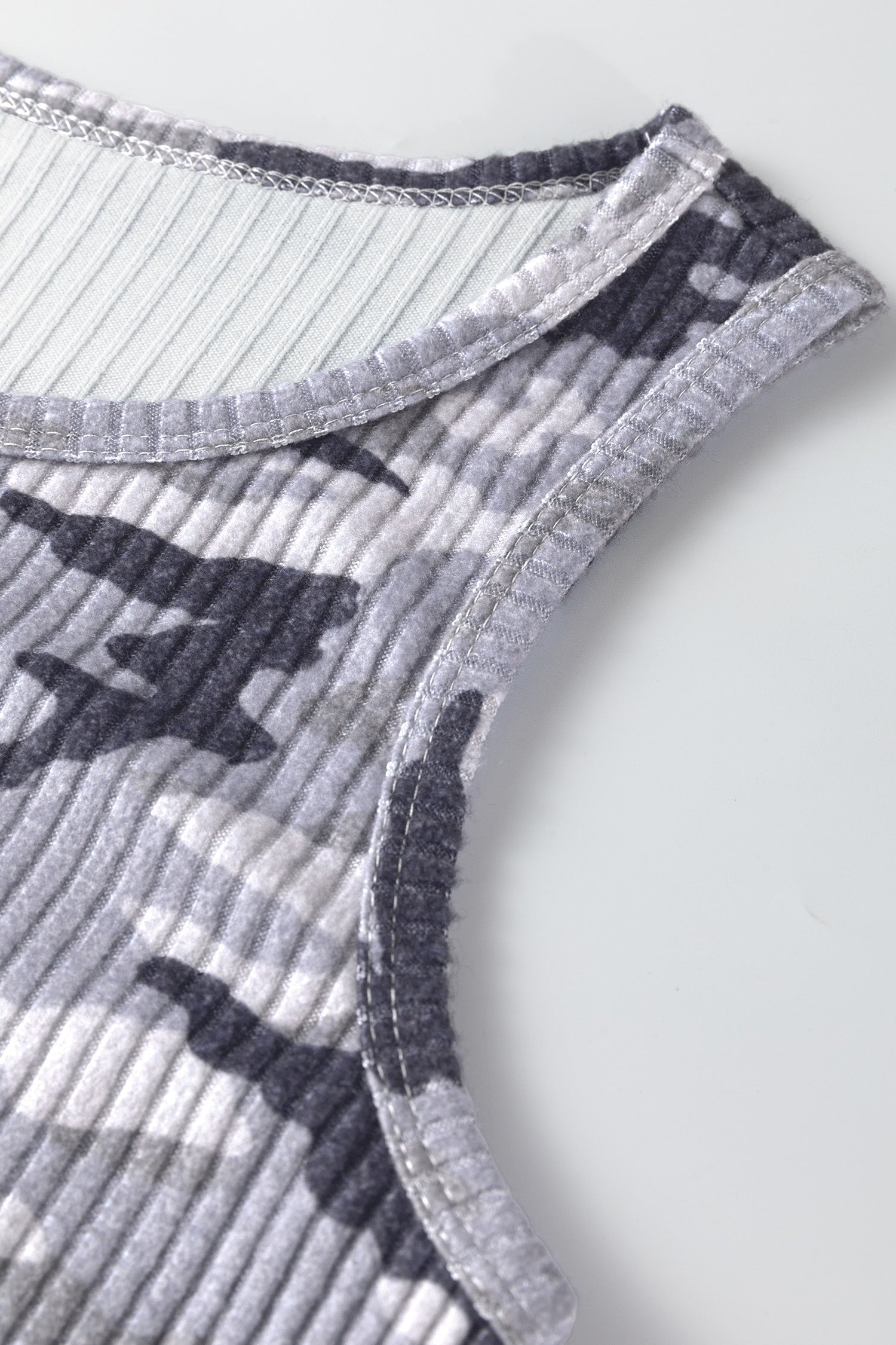 Потник с камуфлажен принт