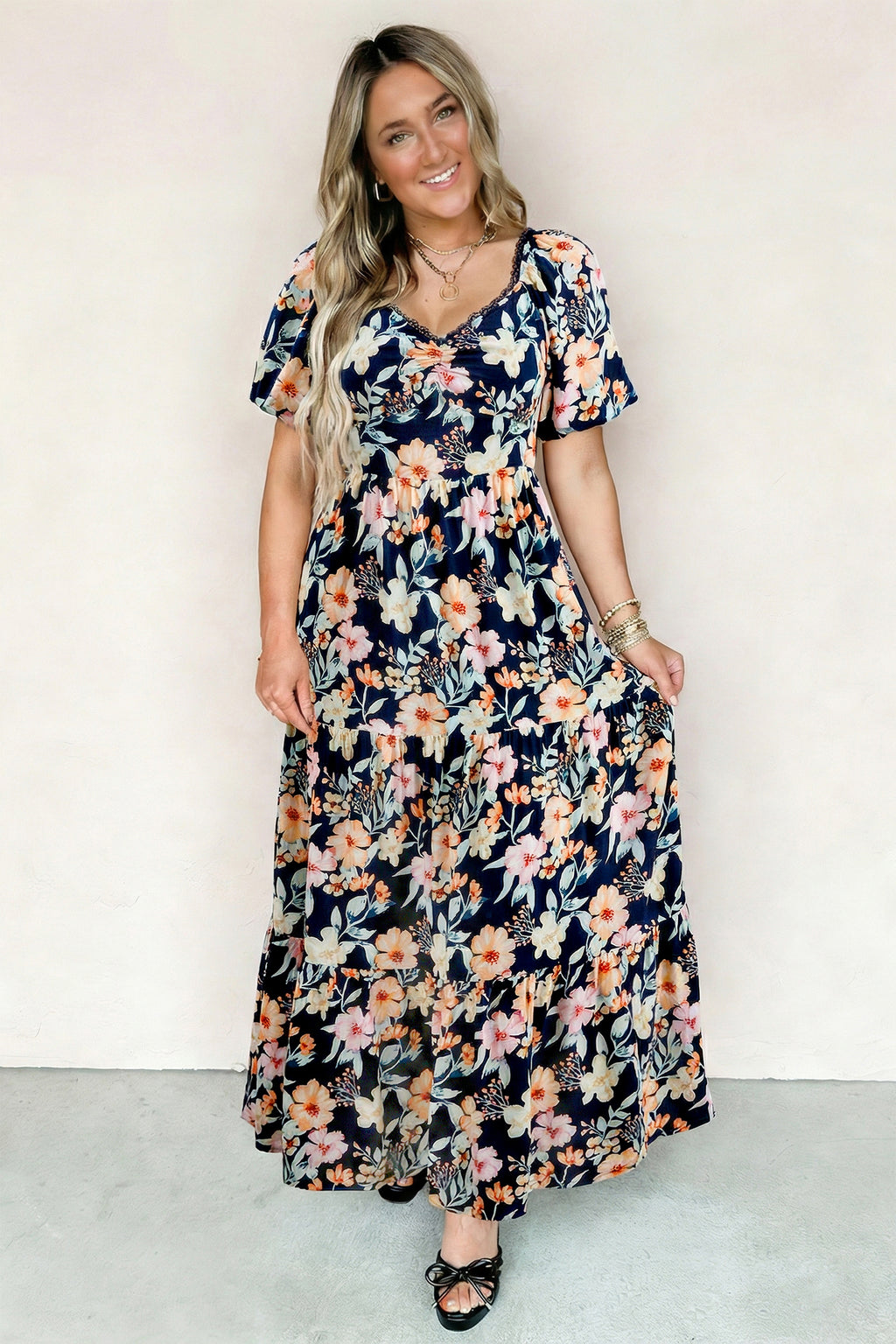 Long dress with floral print 