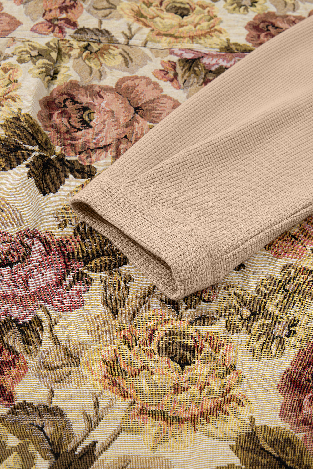 Яке с флорален принт