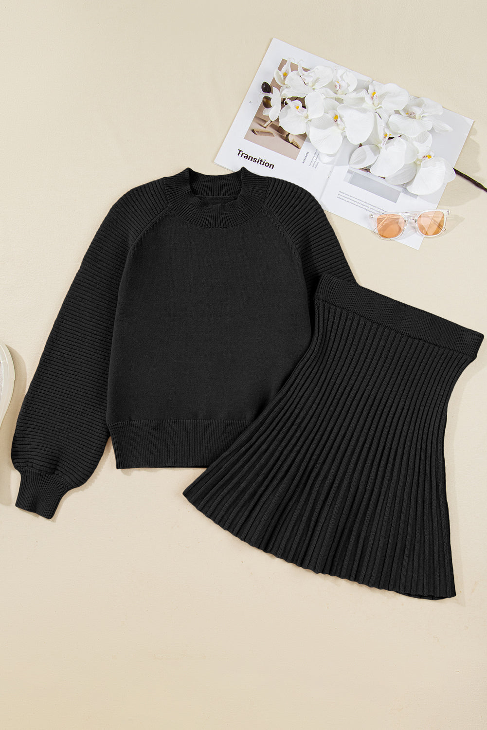 Set - sweater and skirt 