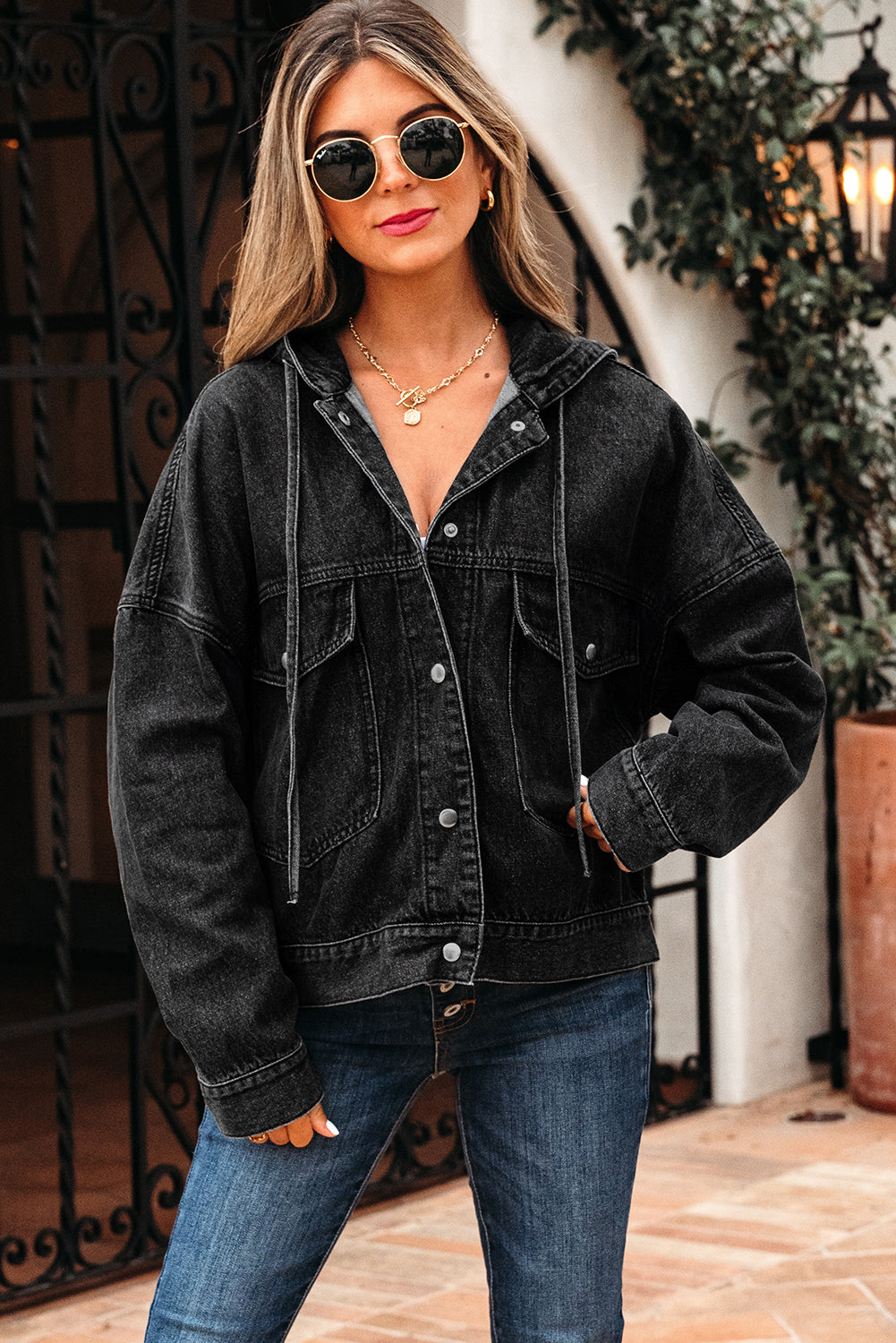 Denim jacket with hood 