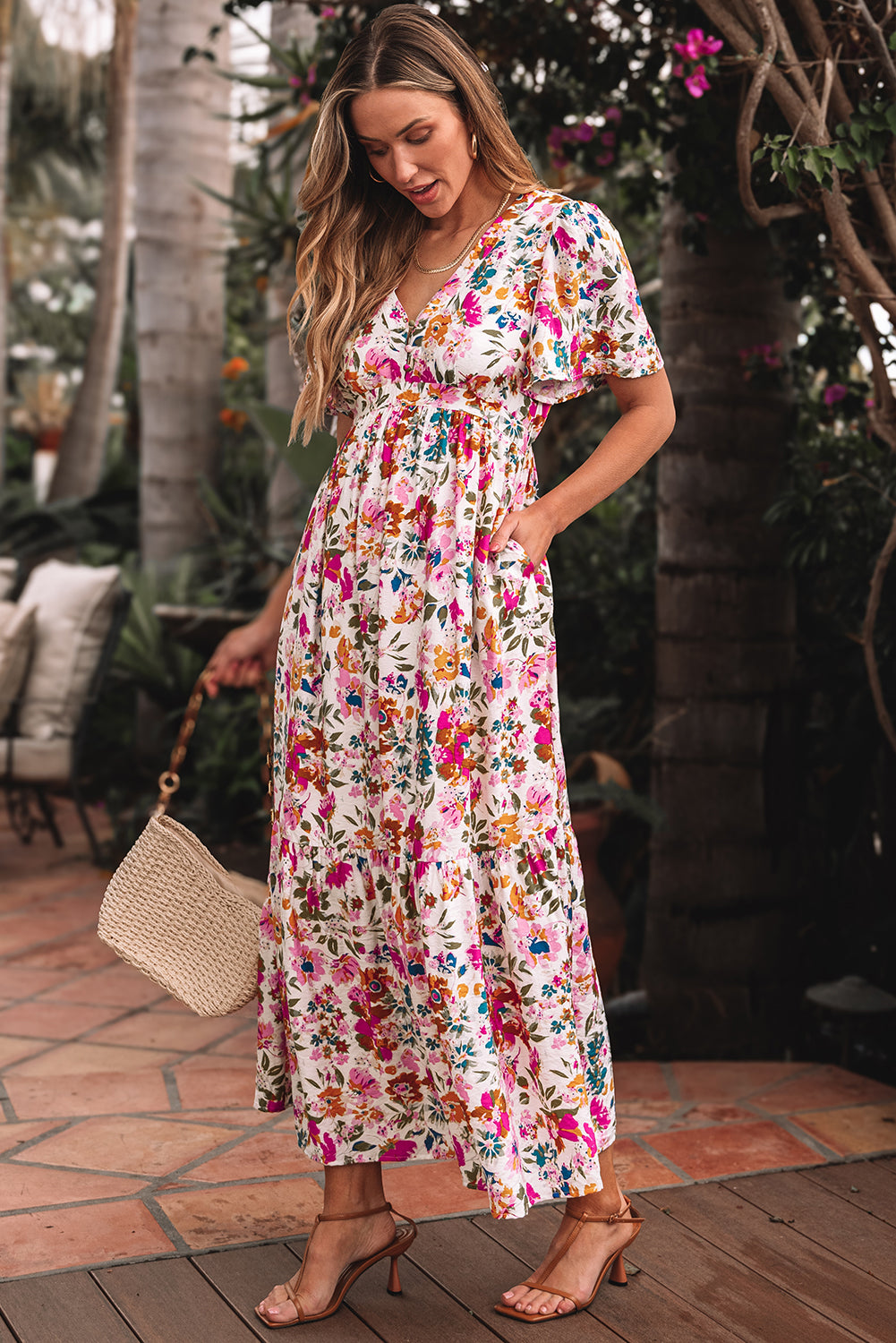 Long dress with floral print 