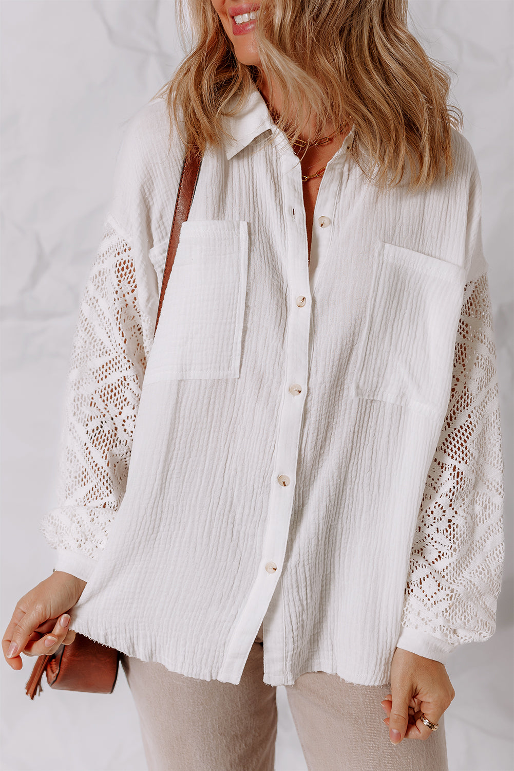 Cotton shirt with embroidered sleeves 