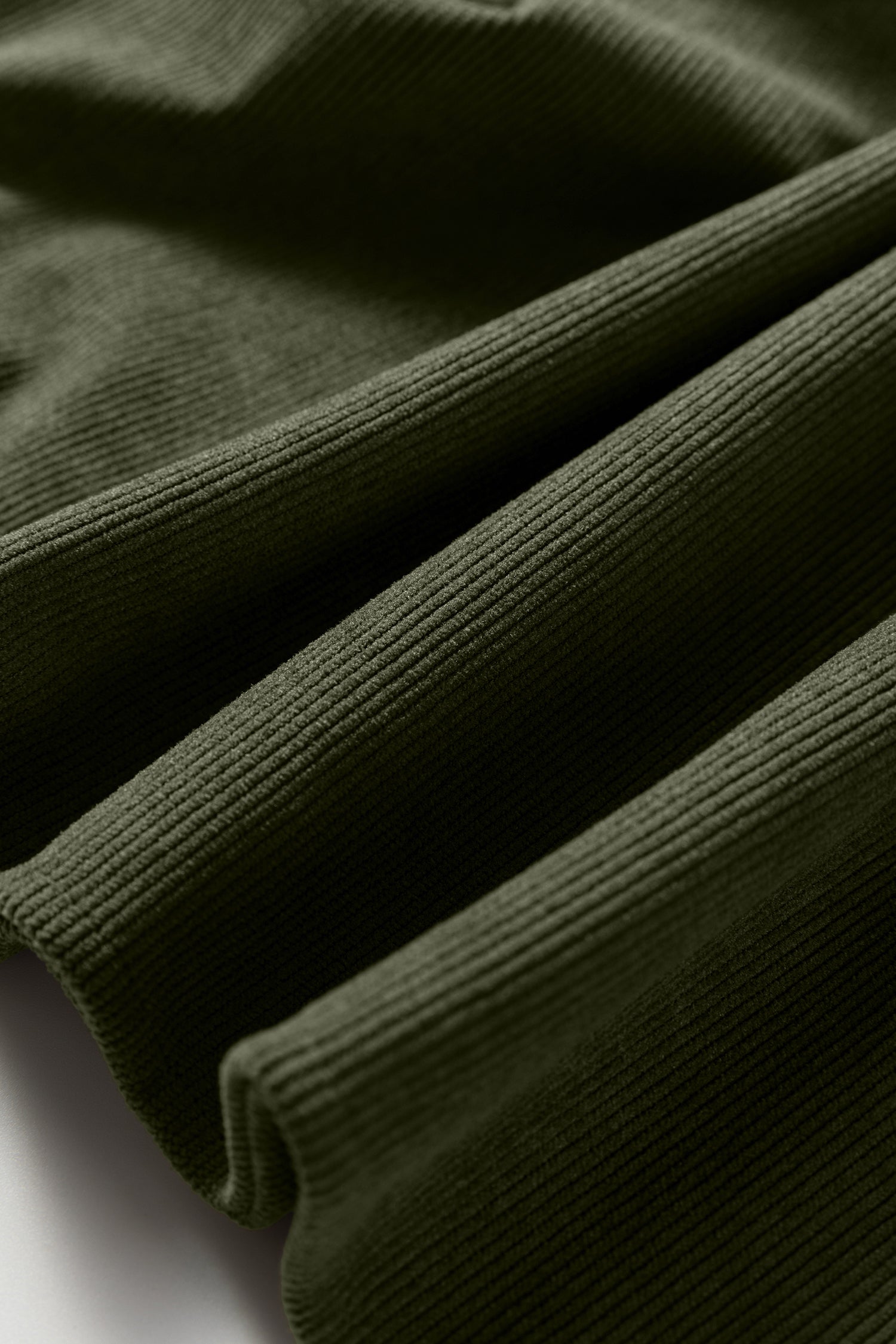 Рокля в зелен цвят