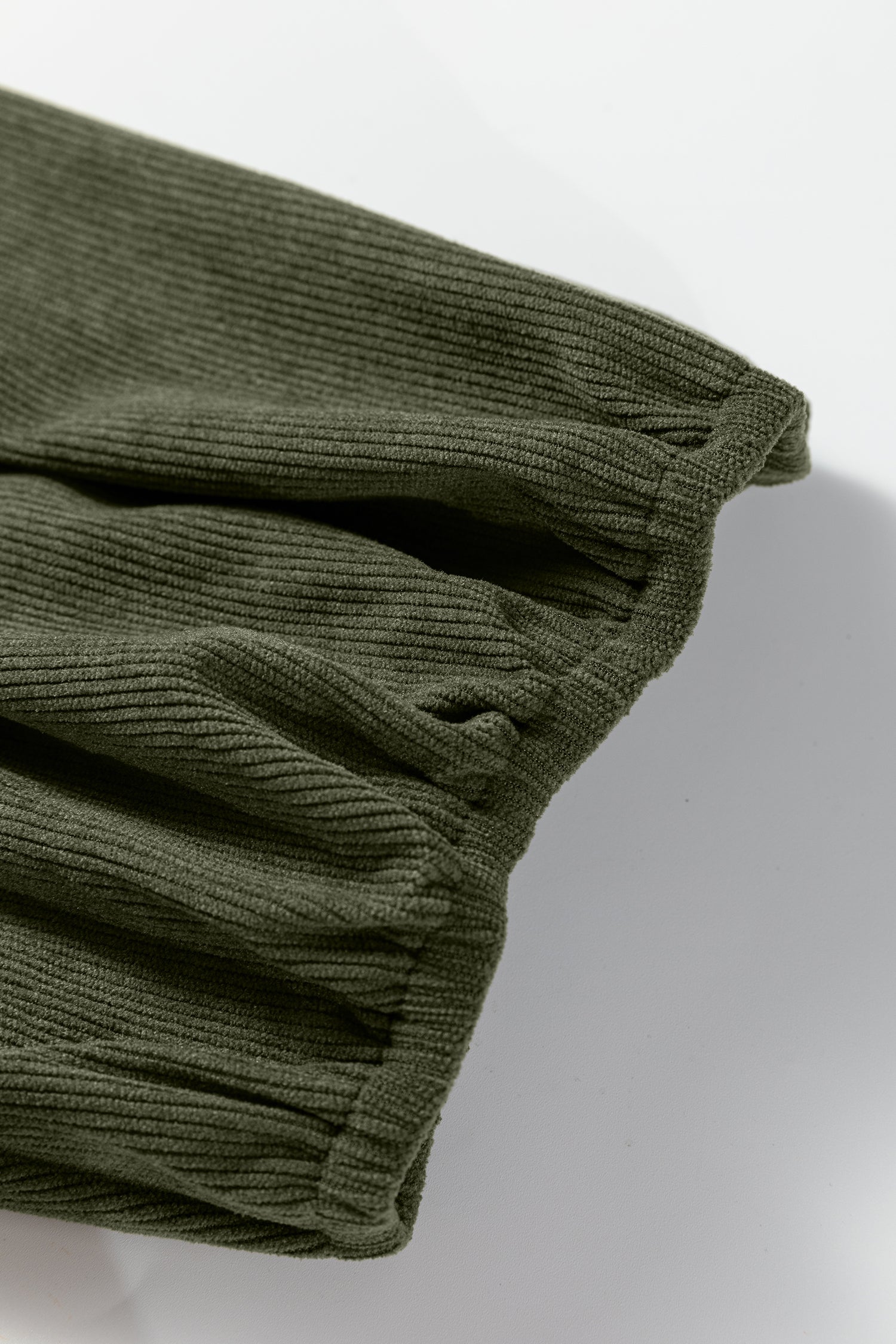 Рокля в зелен цвят