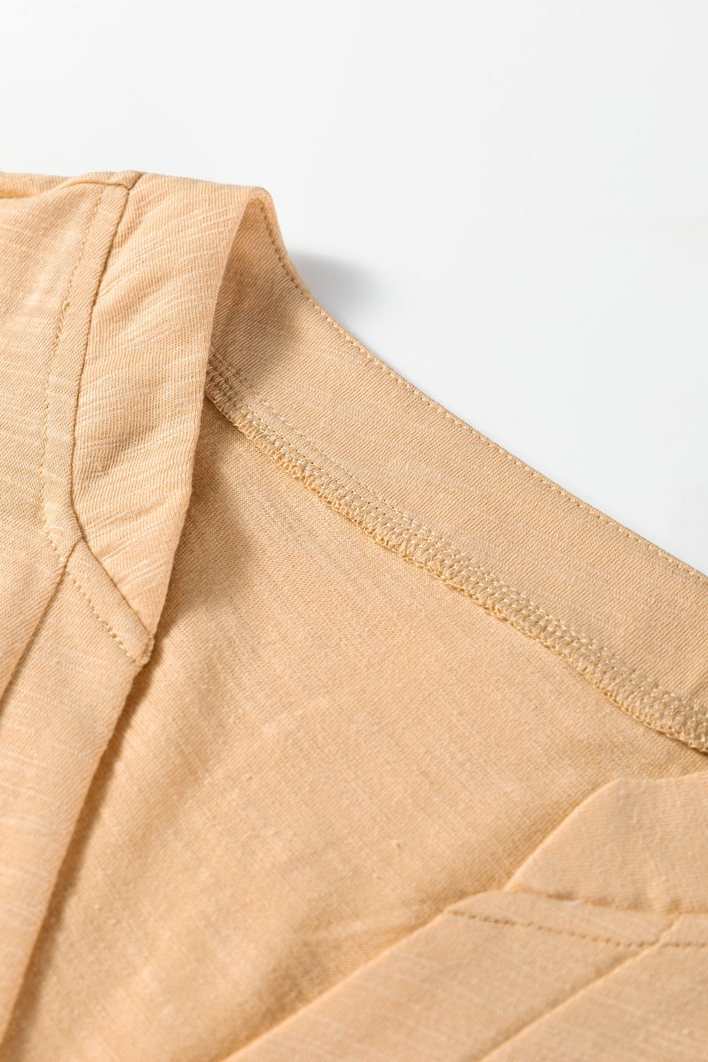 Long-sleeved blouse
