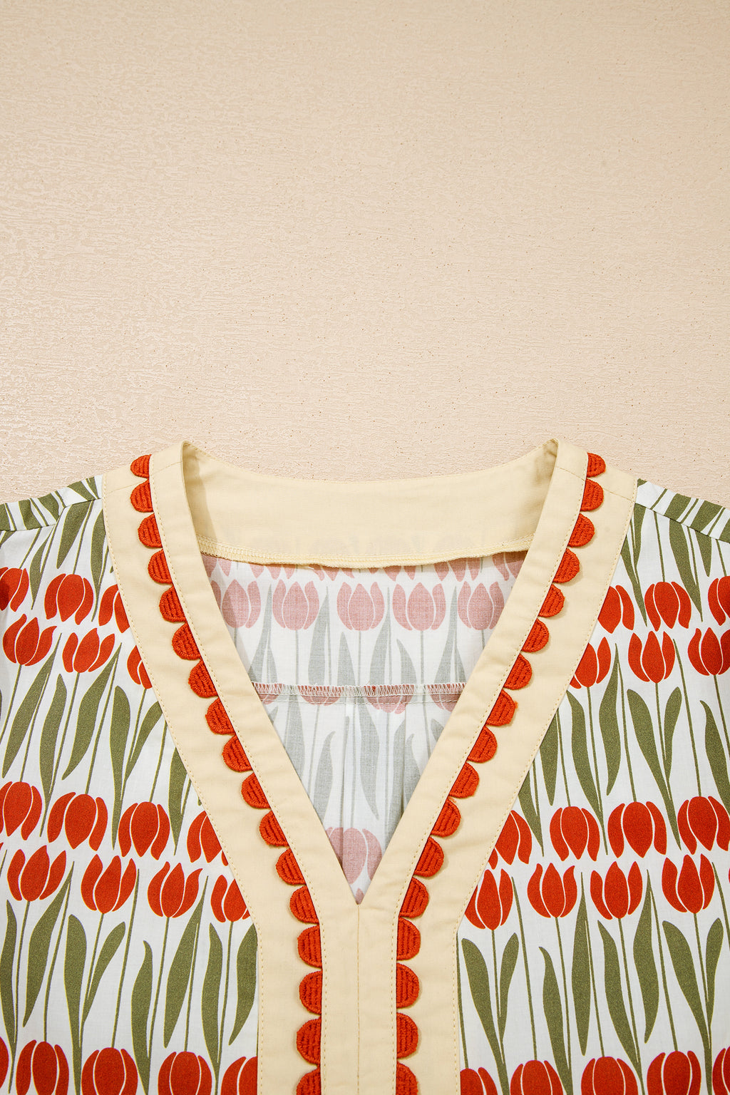 Памучна рокля с принт на лалета