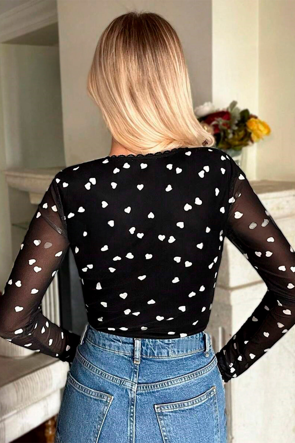 Боди с принт на сърца