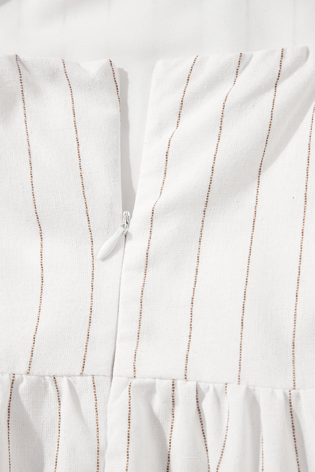 Дълга рокля на райе