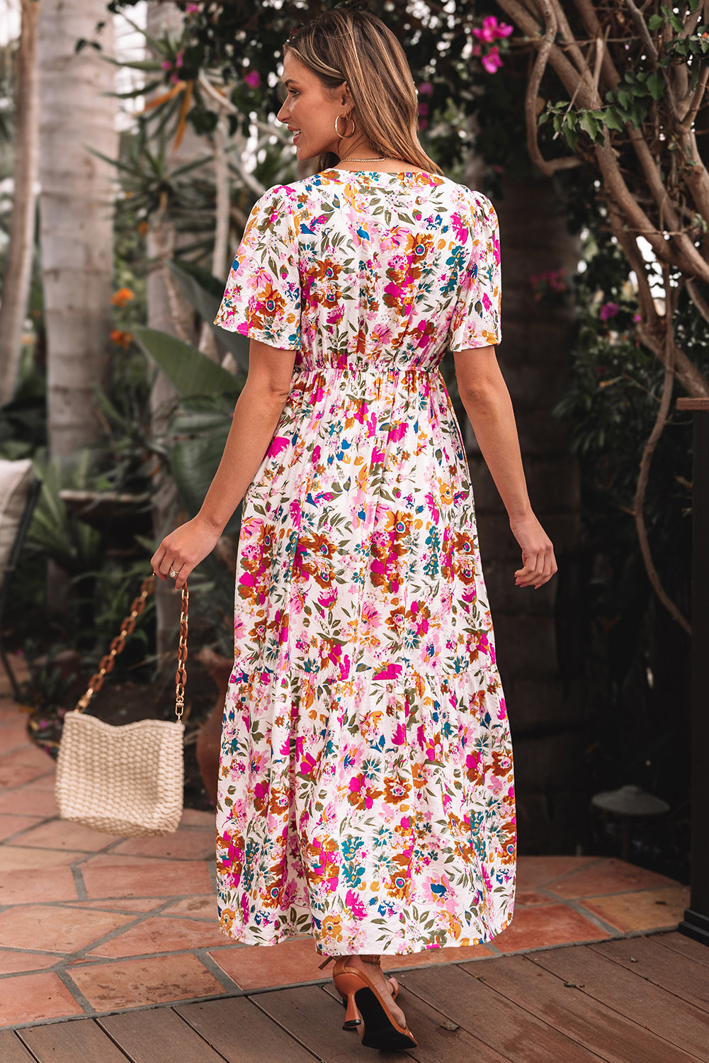 Long dress with floral print 