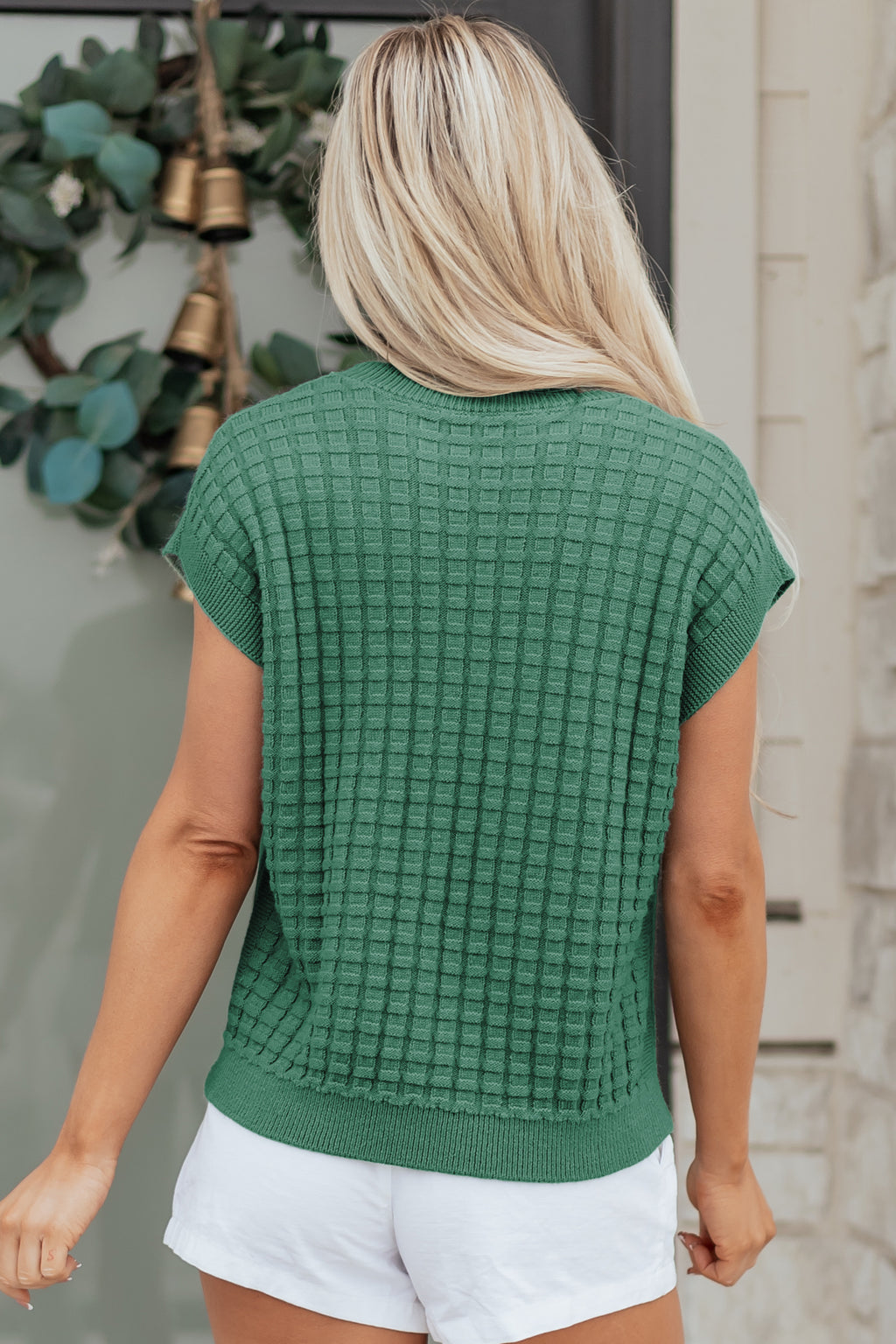 Пуловер с къс ръкав