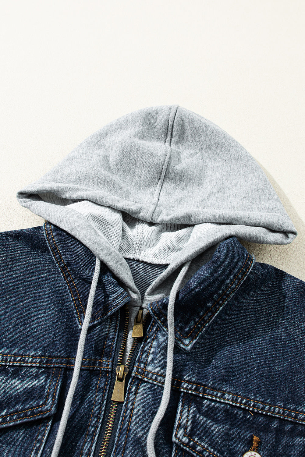 Denim jacket with hood 
