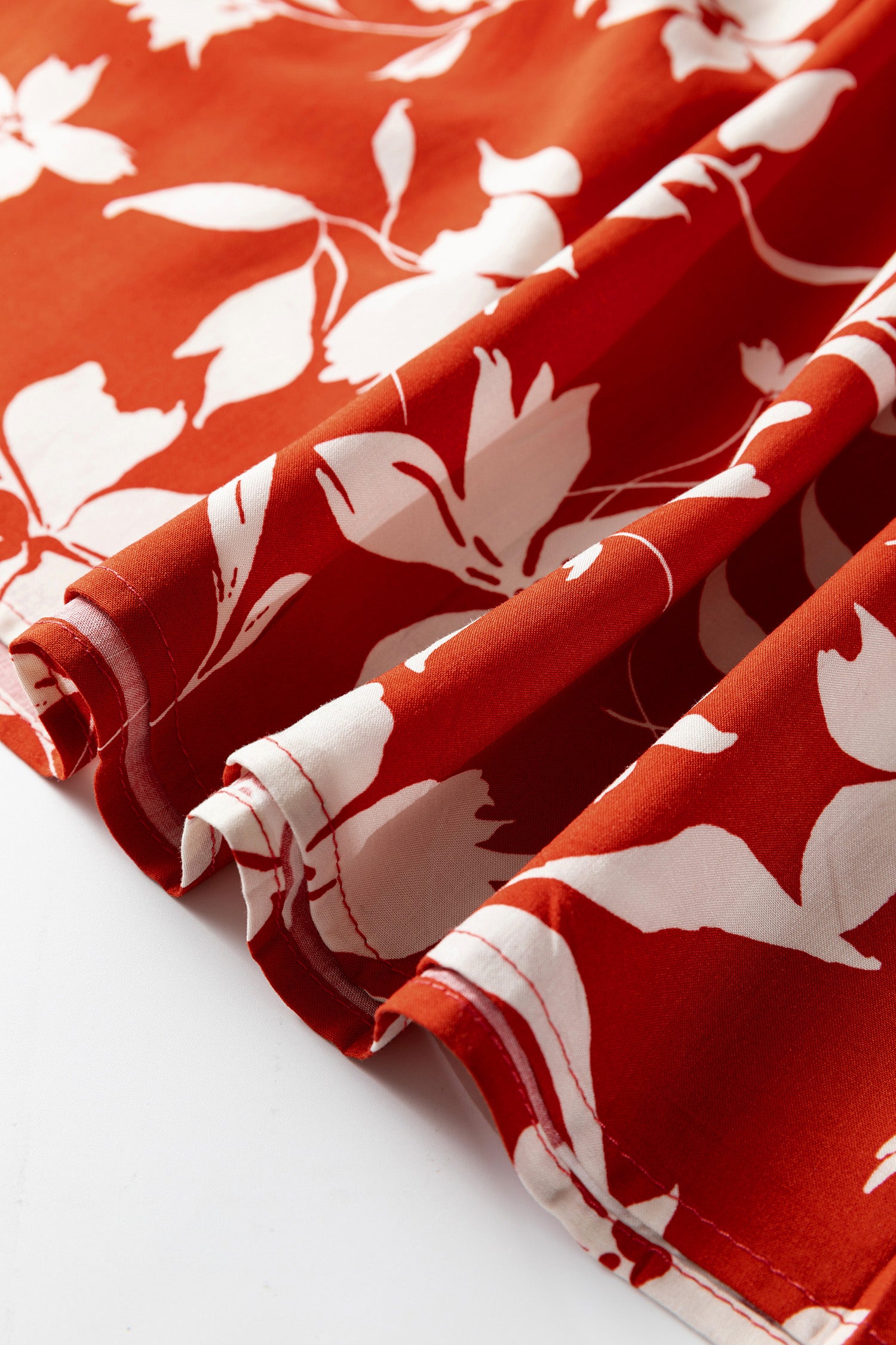 Свободна рокля с 3/4 ръкави