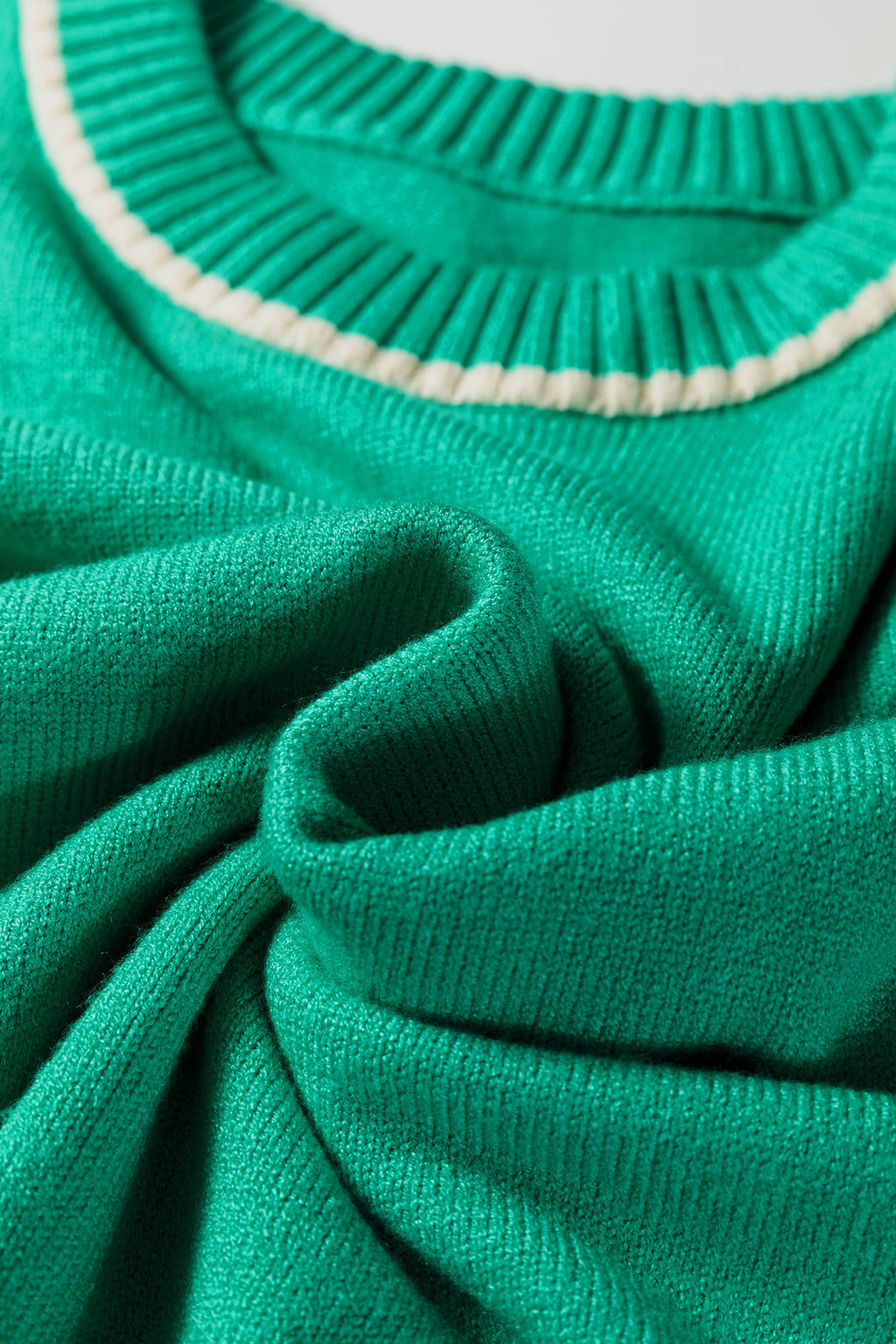 Loose sweater 